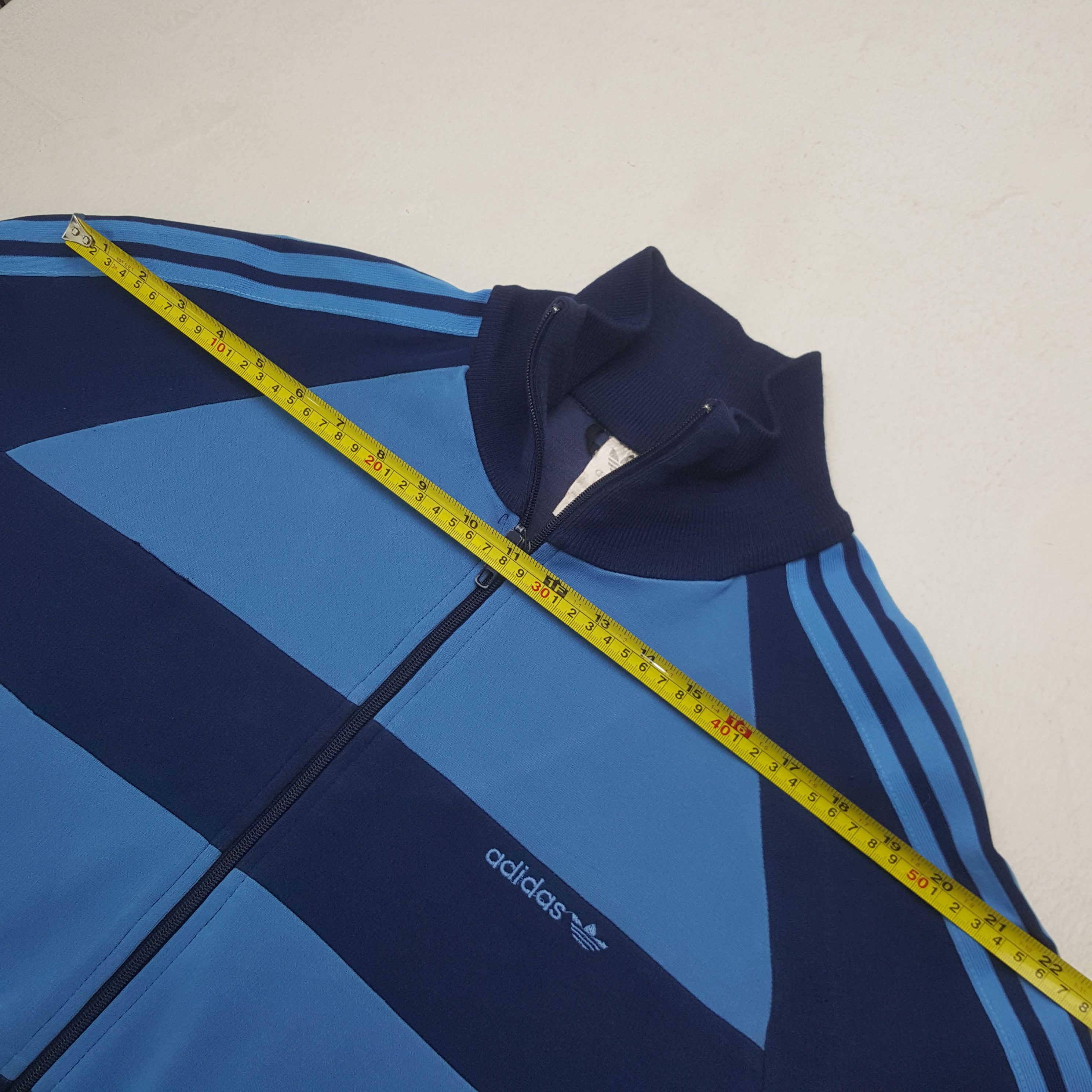 Adidas Vintage Adidas 90's Stripes Sweaters Jacket RR7 Size US L / EU 52-54 / 3 - 5 Thumbnail