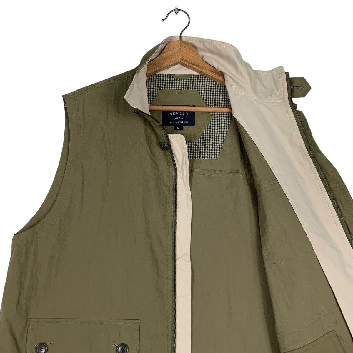 Vintage STANDARD MEMBER WARM HEARTED MAN VEST #0387-C18 Size US L / EU 52-54 / 3 - 10 Thumbnail