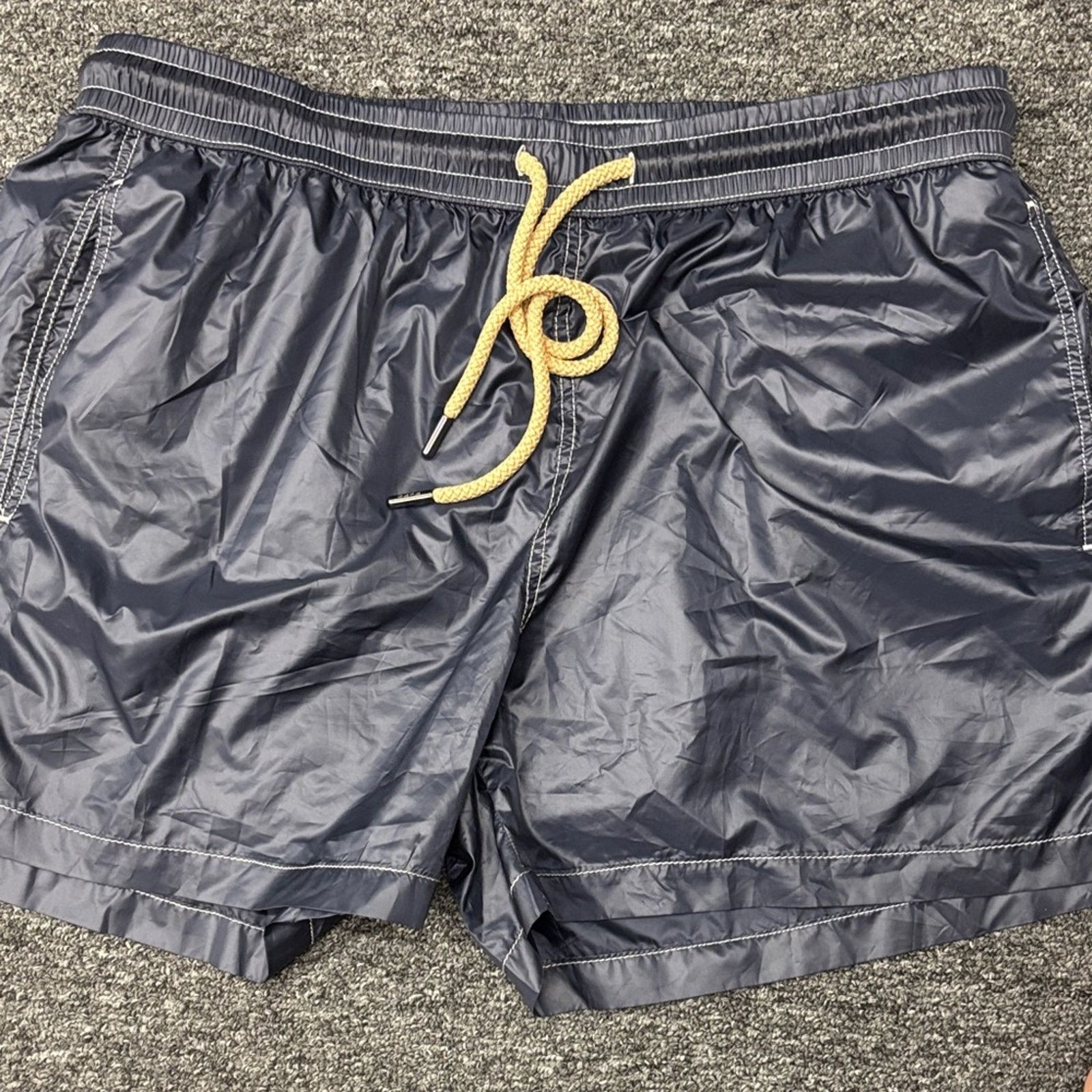 Other NWT FEFE Navy Blue Shorts with Yellow Drawstring Size XL Size US 37 - 8 Thumbnail