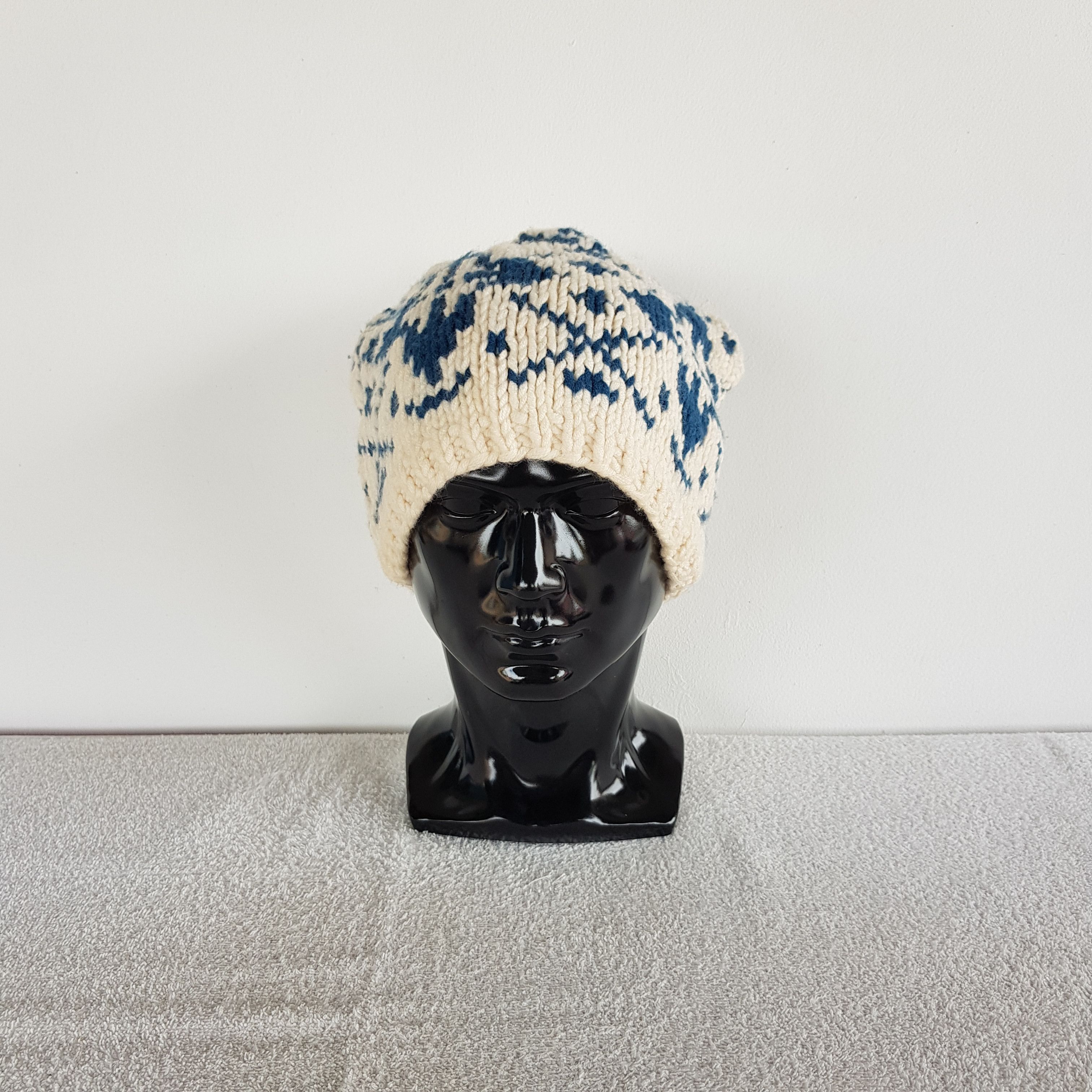 Aran Isles Knitwear Vintage Aztec Navajo Beanie 90s Japan Knit Snow Caps Hats Size ONE SIZE - 2 Thumbnail