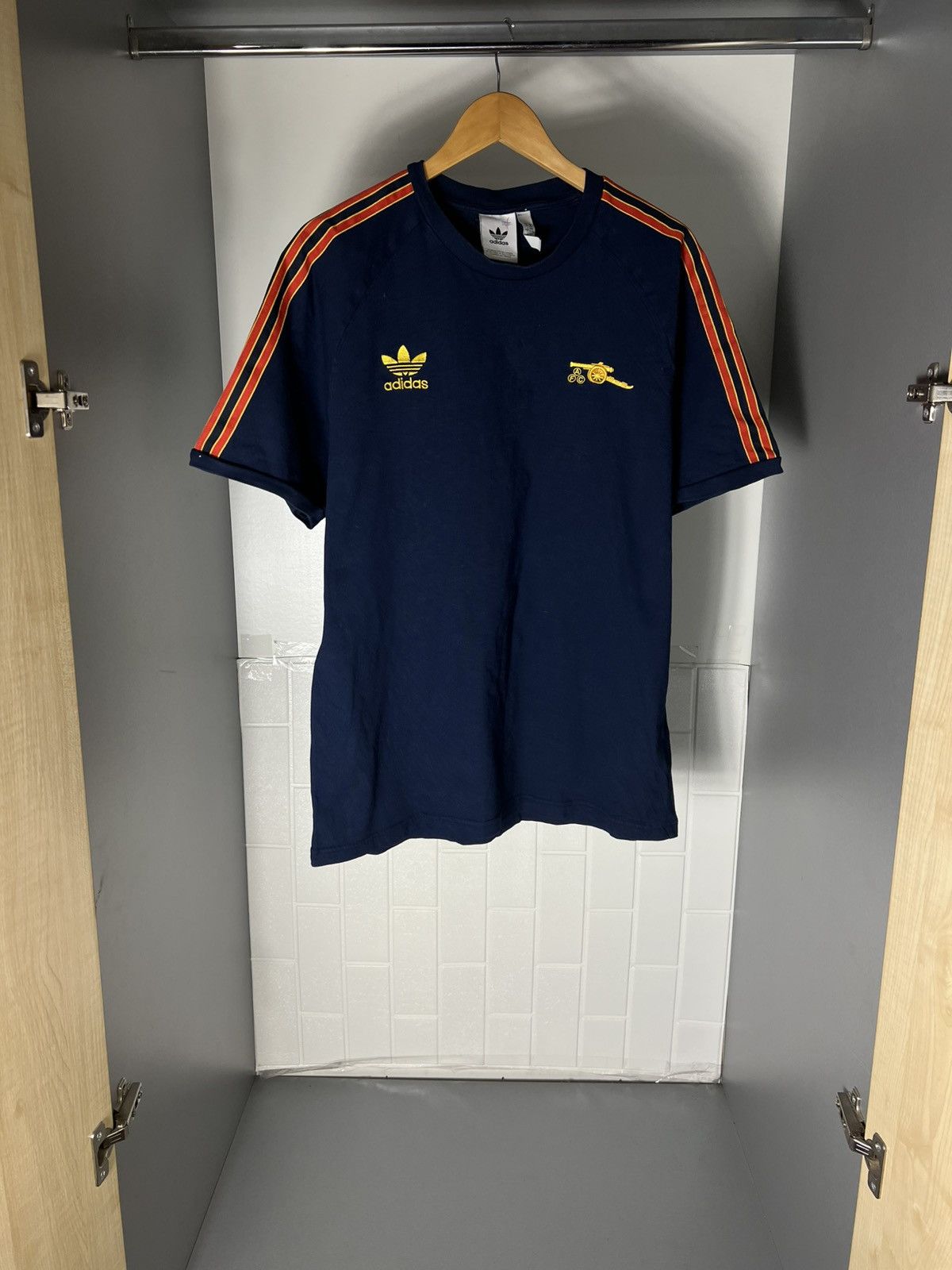 Adidas VINTAGE ADIDAS FC ARSENAL LONDON ENGLAND SOCCER JERSEY RETRO Size US XL / EU 56 / 4 - 2 Thumbnail