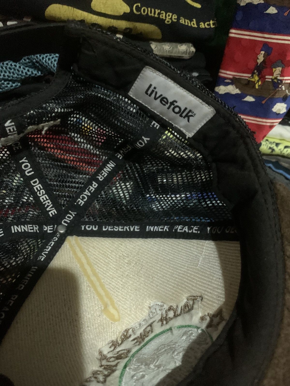 Japanese Brand LiveFolk ‘TOUCHTHE GRASS’ Trucker Hat Size ONE SIZE - 4 Thumbnail
