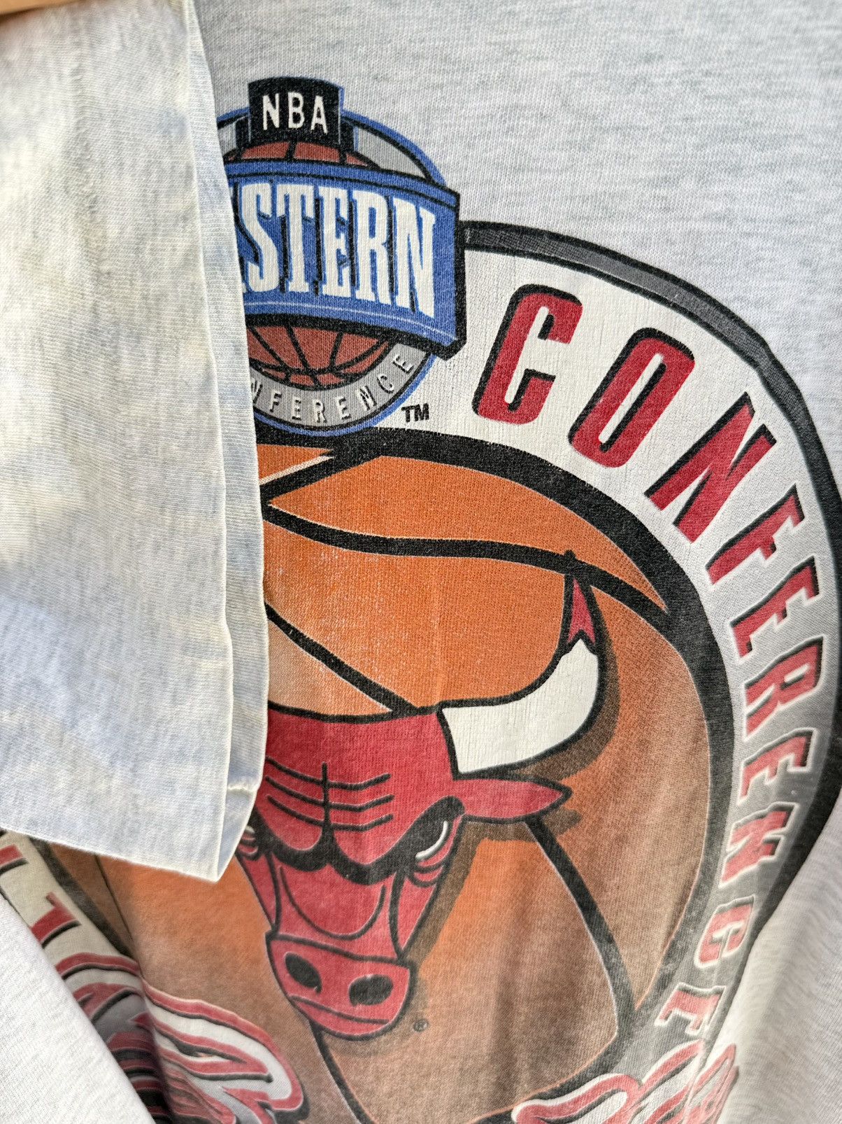 Salem Sportswear Vintage 90s Eastern Conference Chicago Bulls Nba Salem Tee Size US L / EU 52-54 / 3 - 8 Thumbnail