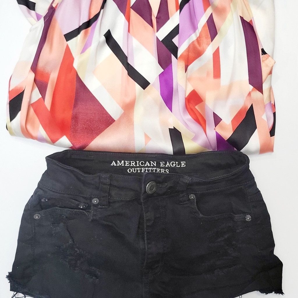 American Eagle Outfitters American Eagle Black Hi Rise Festival Denim Shorts Size 0 Size 25" / US 0 / IT 36 - 1 Thumbnail