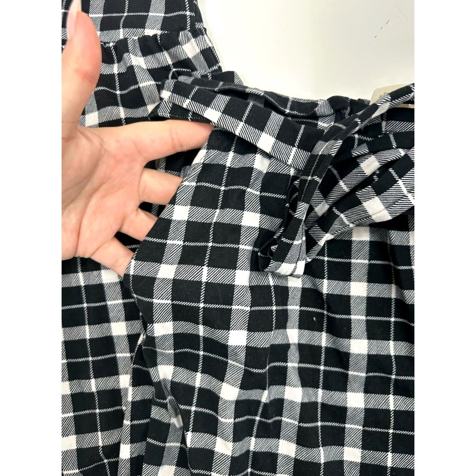 Vintage Shosho Womens Pants Paperbag Waist Plaid Tapered Leg Black White Size L Size 36" / US 14 / IT 50 - 2 Thumbnail