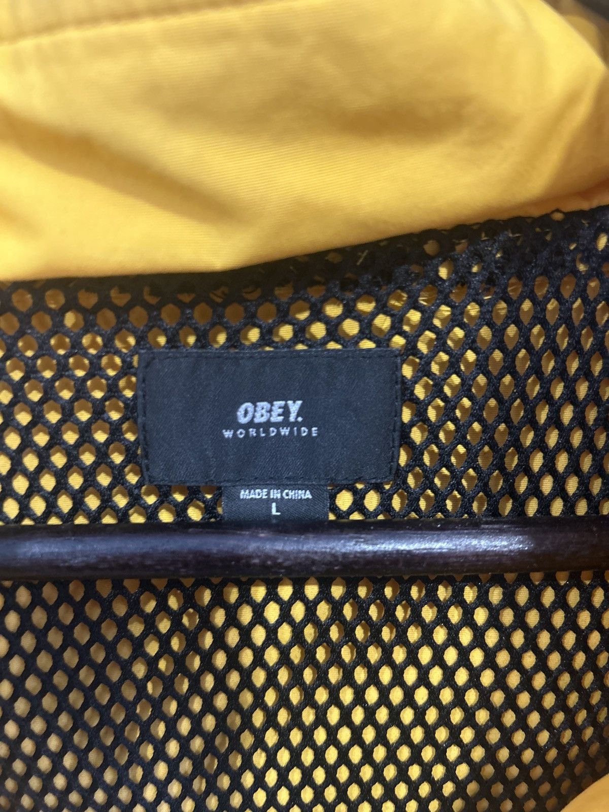 Obey Yellow Obey Windbreaker Size US L / EU 52-54 / 3 - 3 Thumbnail