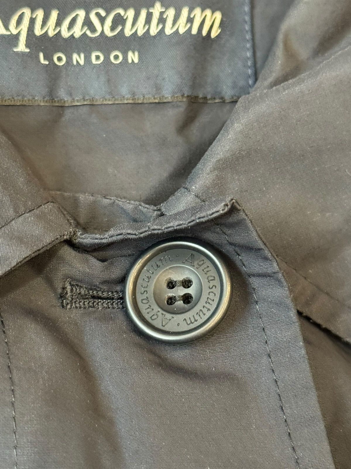 Aquascutum Aquascutum London Trench Coat Navy Ladies Coat XL XXL Size XXL / US 16-18 / IT 52-54 - 4 Thumbnail