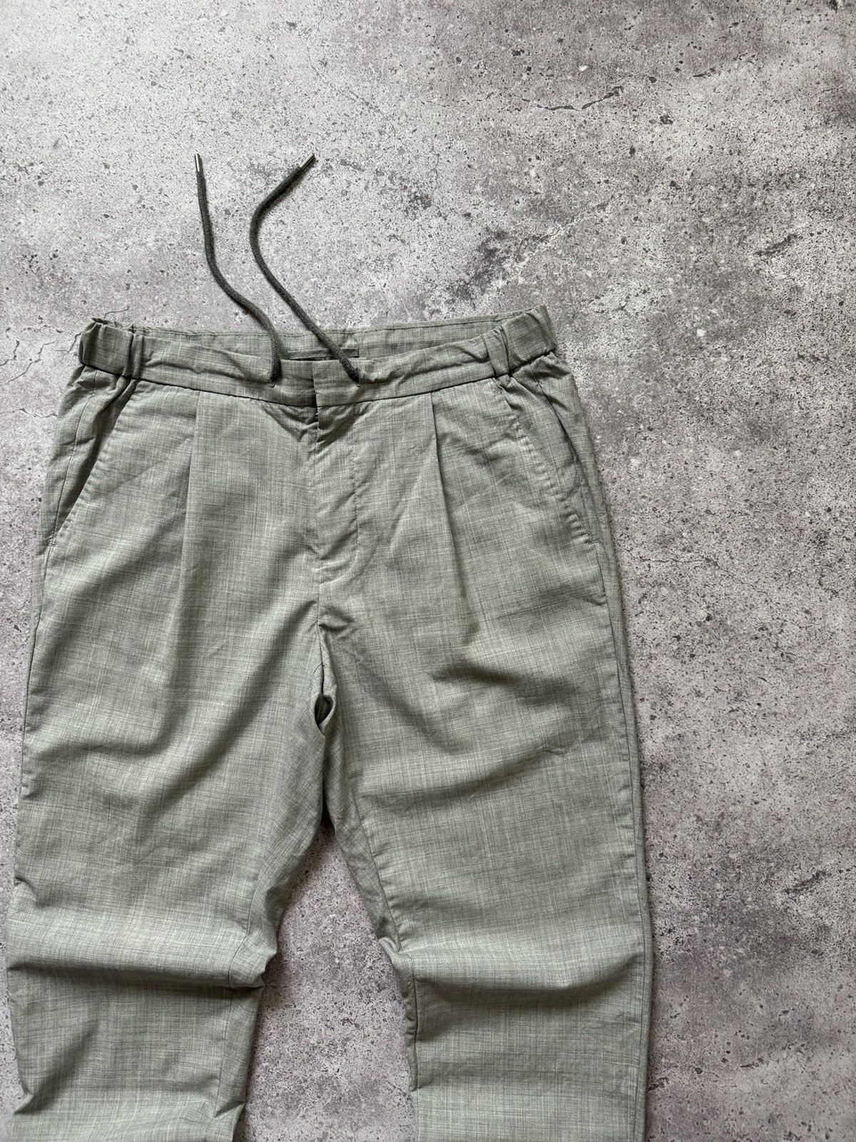 Suitsupply Suitsupply Ames Pleat Wool Pants Size US 34 / EU 50 - 2 Thumbnail