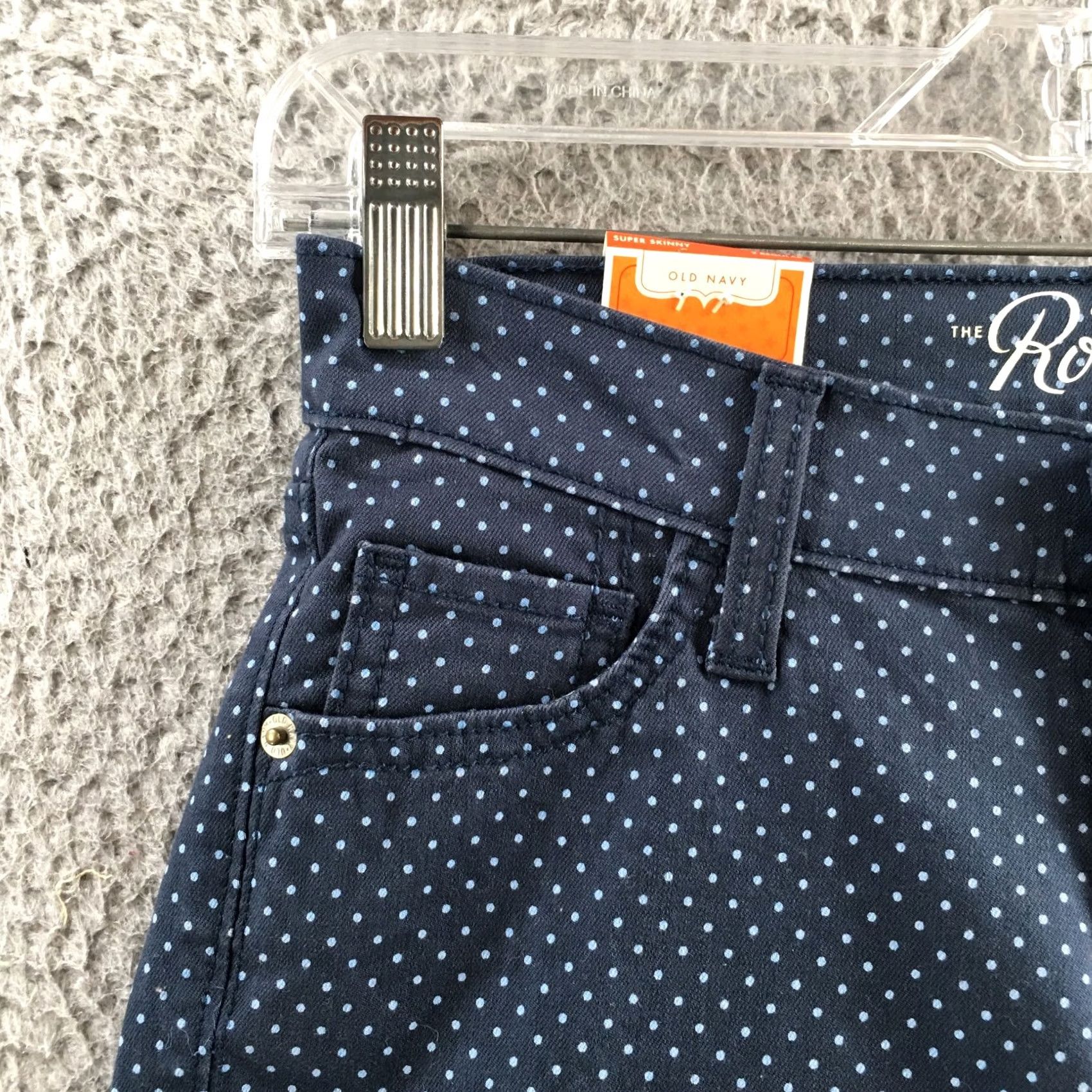 Old Navy Old Navy The Rock Star Super Skinny Pants Womens 2R Blue Polka Dots Low Rise NEW Size 26" / US 2 / IT 38 - 3 Thumbnail