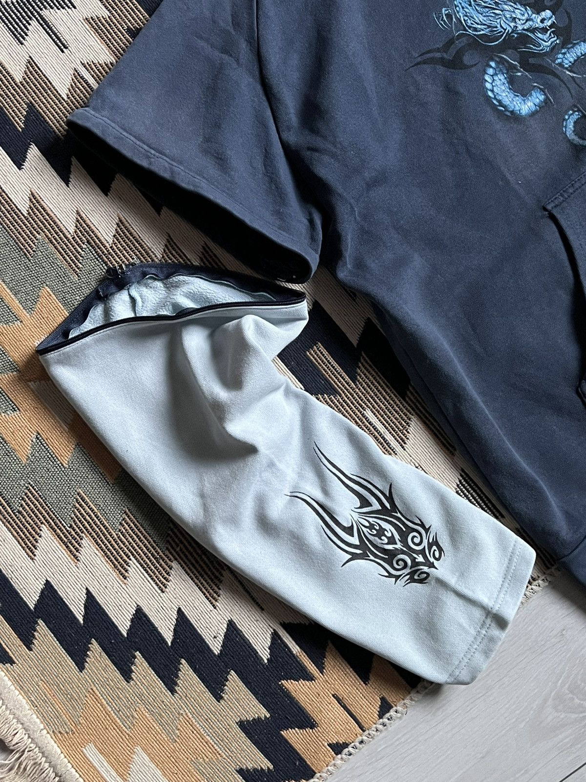 Vintage Vintage JNCO Style Y2k Spiral Dragon Horror Piece Hoodie Size US L / EU 52-54 / 3 - 11 Thumbnail
