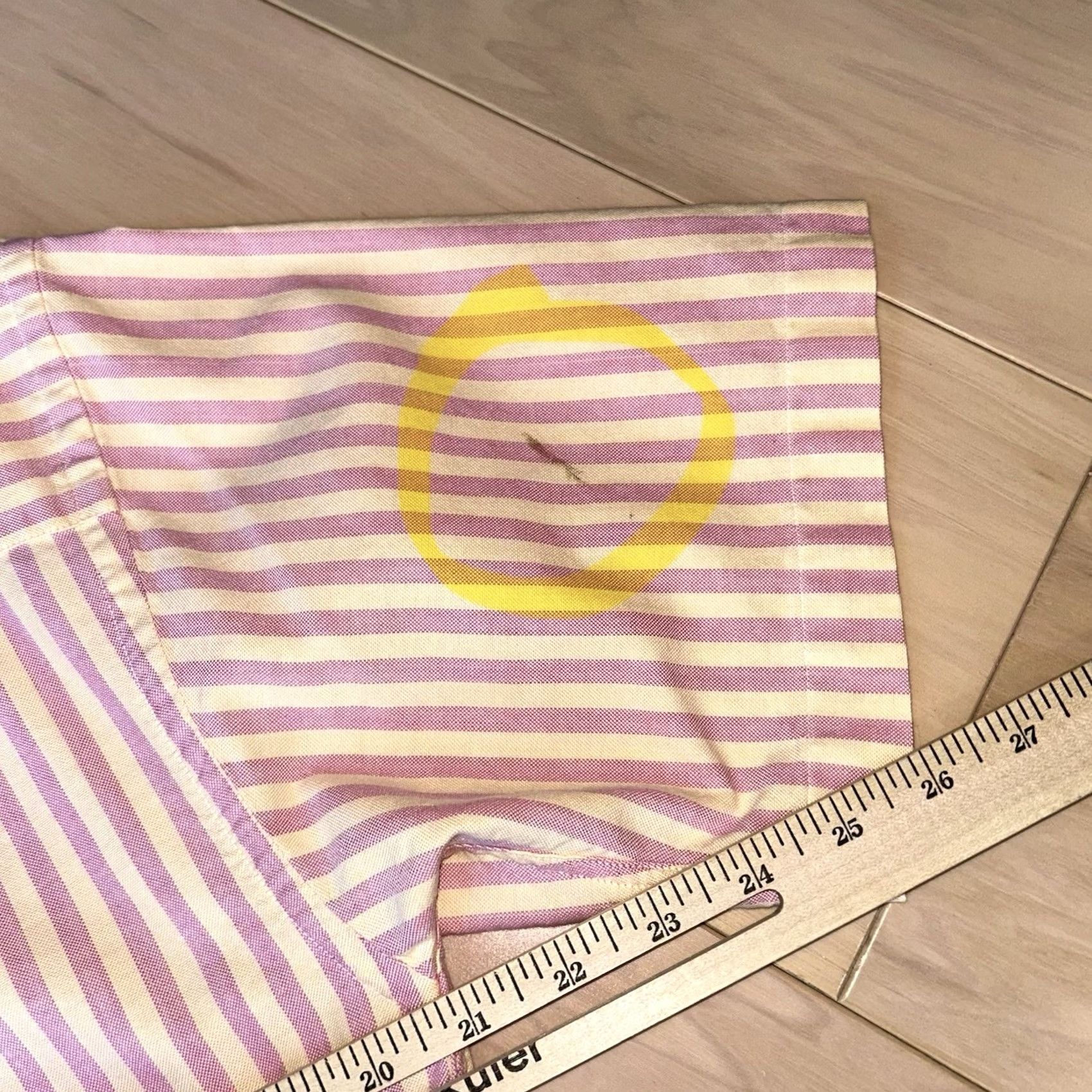 Vintage VINTAGE L.L. Bean Button-Down Shirt Striped Short Sleeve Men’s Small Cream / Pink Knit Cotton Regular Pockets 90s Theme Mens Size US S / EU 44-46 / 1 - 7 Thumbnail