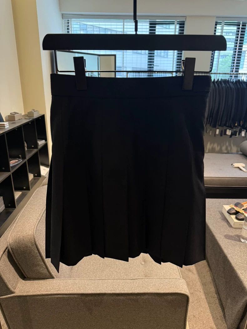 Thom Browne Thom Browne Classic Pleated Mini Skirt - dmc Size US 36 / EU 52 - 1 Thumbnail
