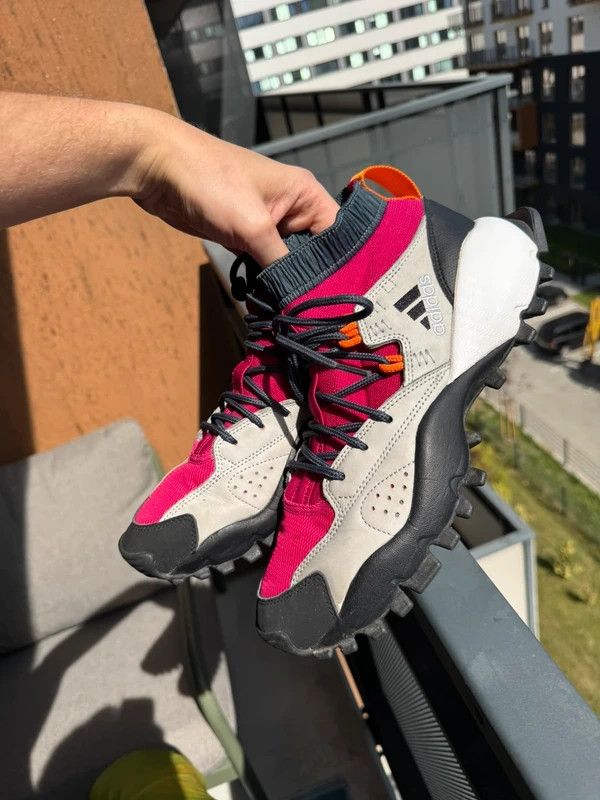 Adidas seeulater OG Size US 9.5 / EU 42-43 - 1 Thumbnail