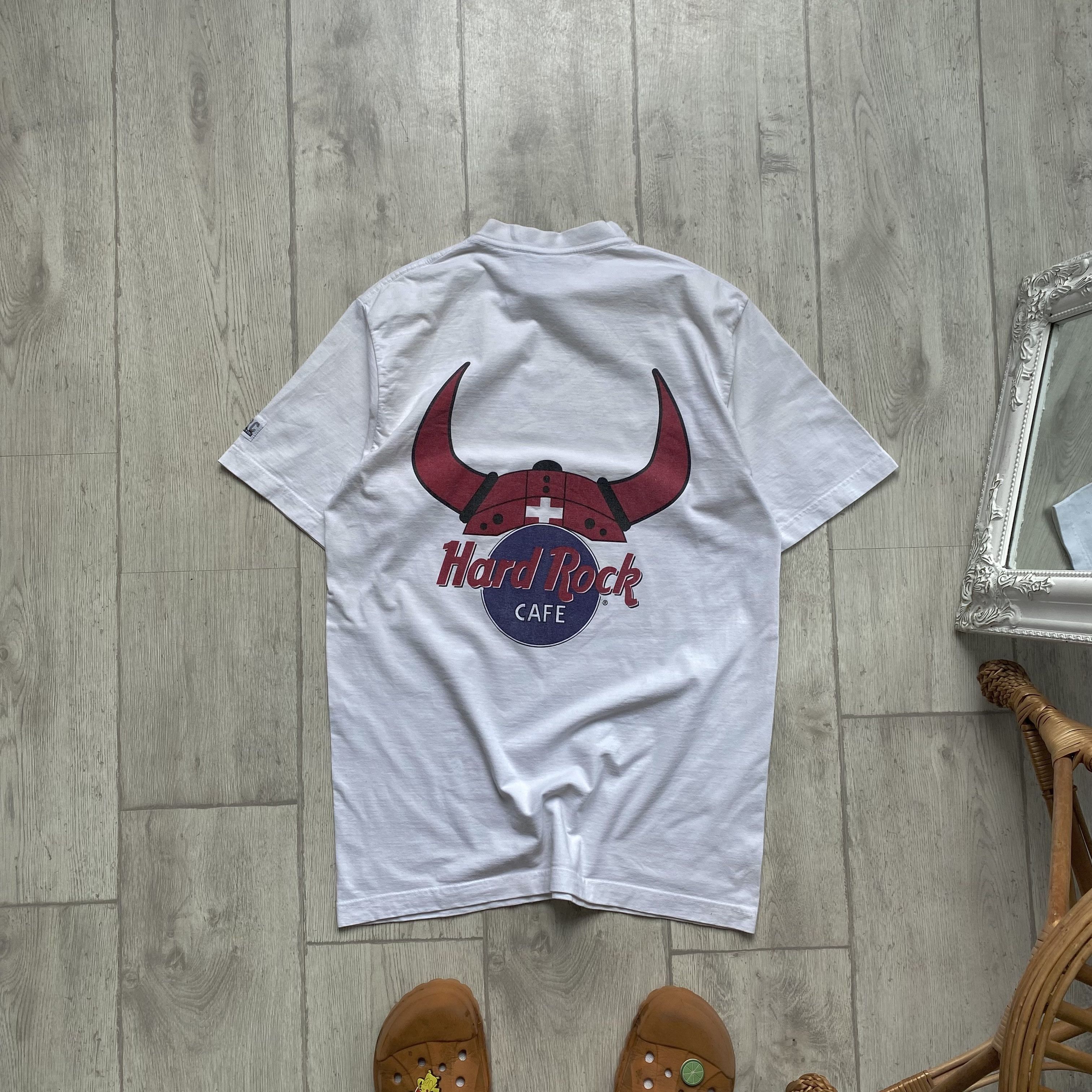 Hard Rock Cafe 🇩🇰 Vintage 90s Hard rock cafe Heavy tee Denmark Viking Size US M / EU 48-50 / 2 - 1 Thumbnail