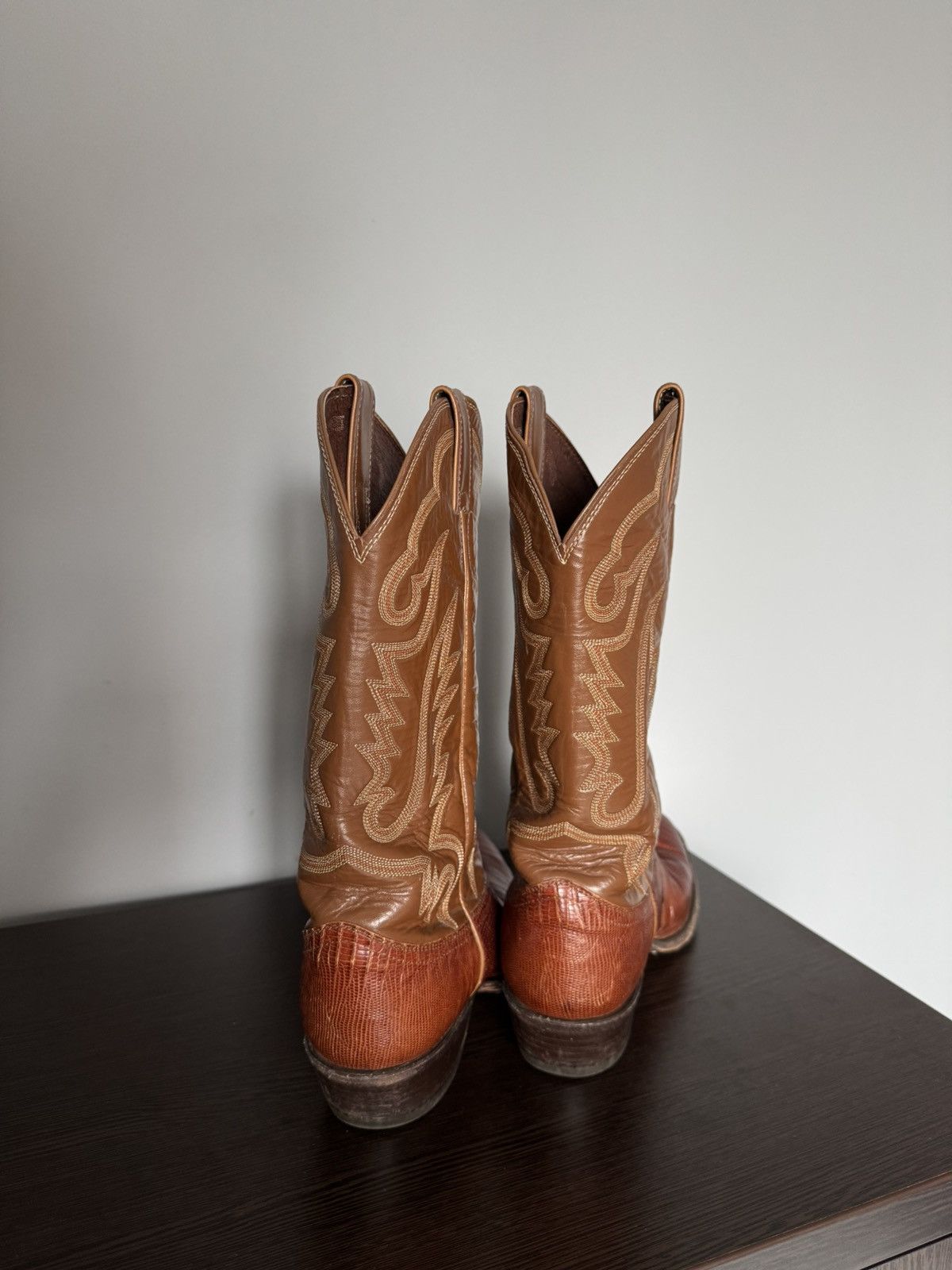 Justin Boots Vintage Justin Boots Brown Mid Calf Leather Cowboy Size9 USA Size US 9 / EU 42 - 7 Thumbnail