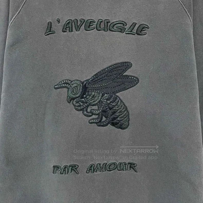 Gucci GUCCI Bee Embroidery Sweatshirt in Gray. Size US M / EU 48-50 / 2 - 2 Thumbnail