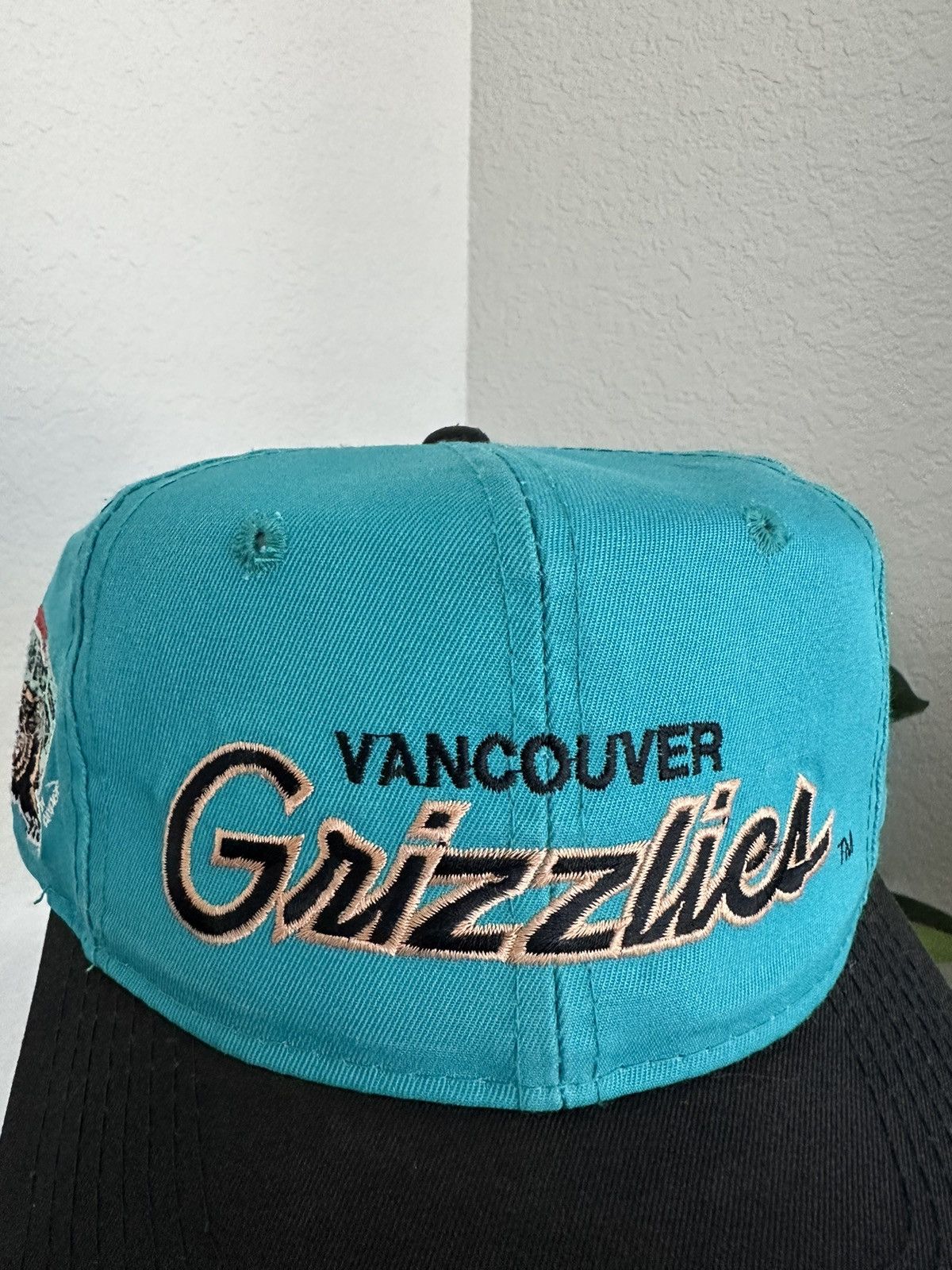 Sports Specialties × Vintage Vintage 90s Vancouver Grizzlies Script Sports Specialties Size ONE SIZE - 3 Thumbnail