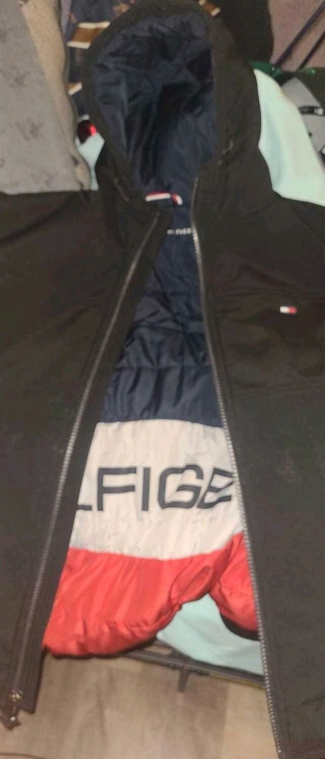 Tommy Hilfiger Tommy hilifger heavy snow coat Size US L / EU 52-54 / 3 - 3 Thumbnail