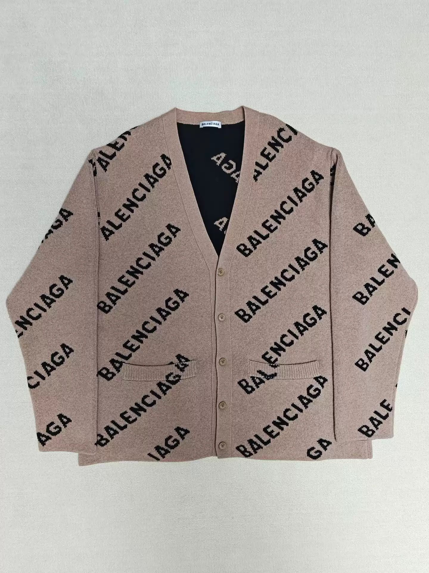 Balenciaga Balenciaga 22ss full print logo knit sweater jacket 