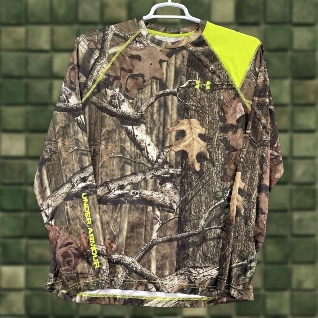 Under Armour Under Armour Shirt Men's M Camouflage HeatGear Long Sleeve Crew Neck Mulitcolor Polyester Size US M / EU 48-50 / 2 - 1 Thumbnail