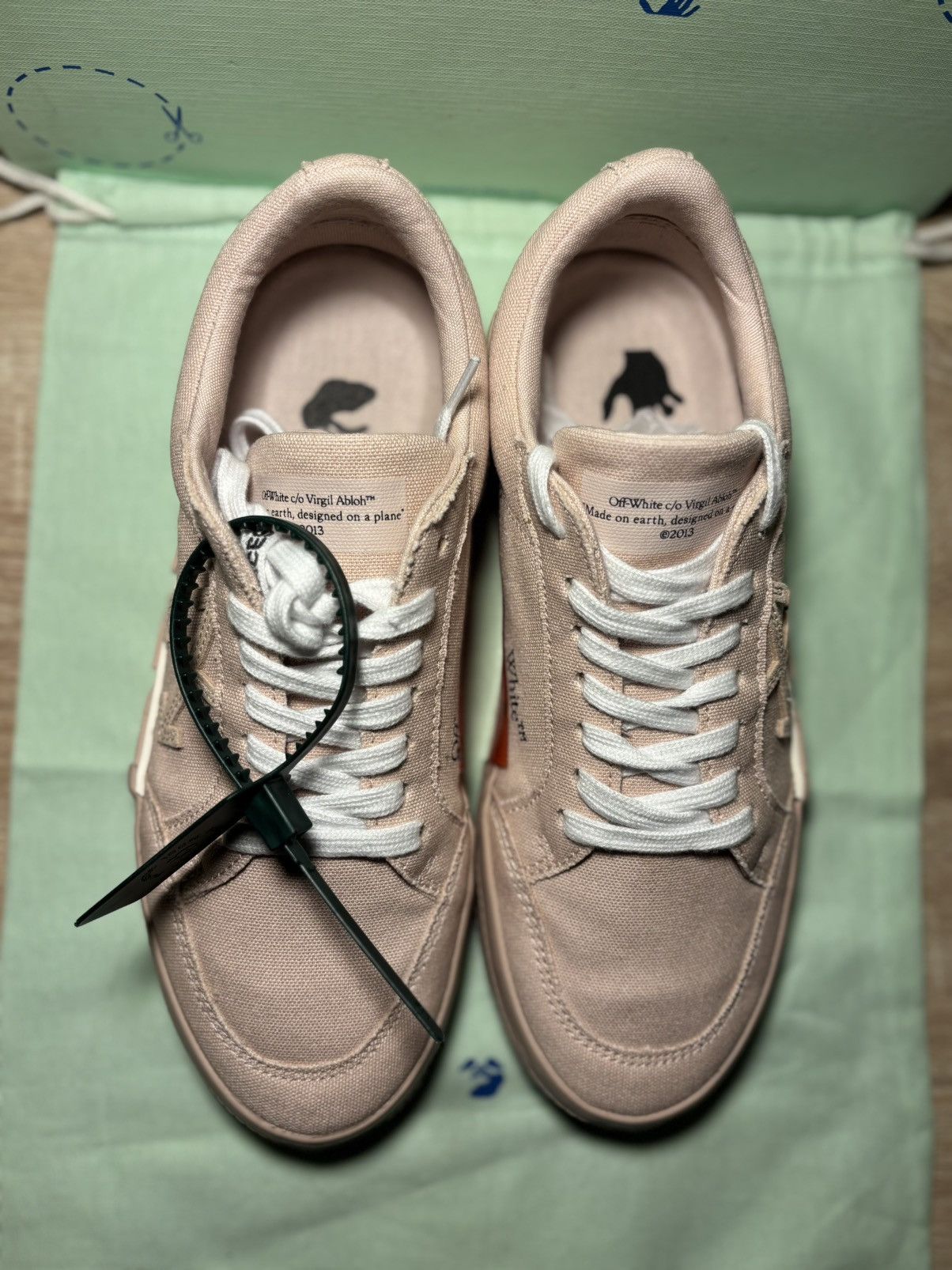 Off-White Off white new Size US 9 / IT 39 - 3 Thumbnail