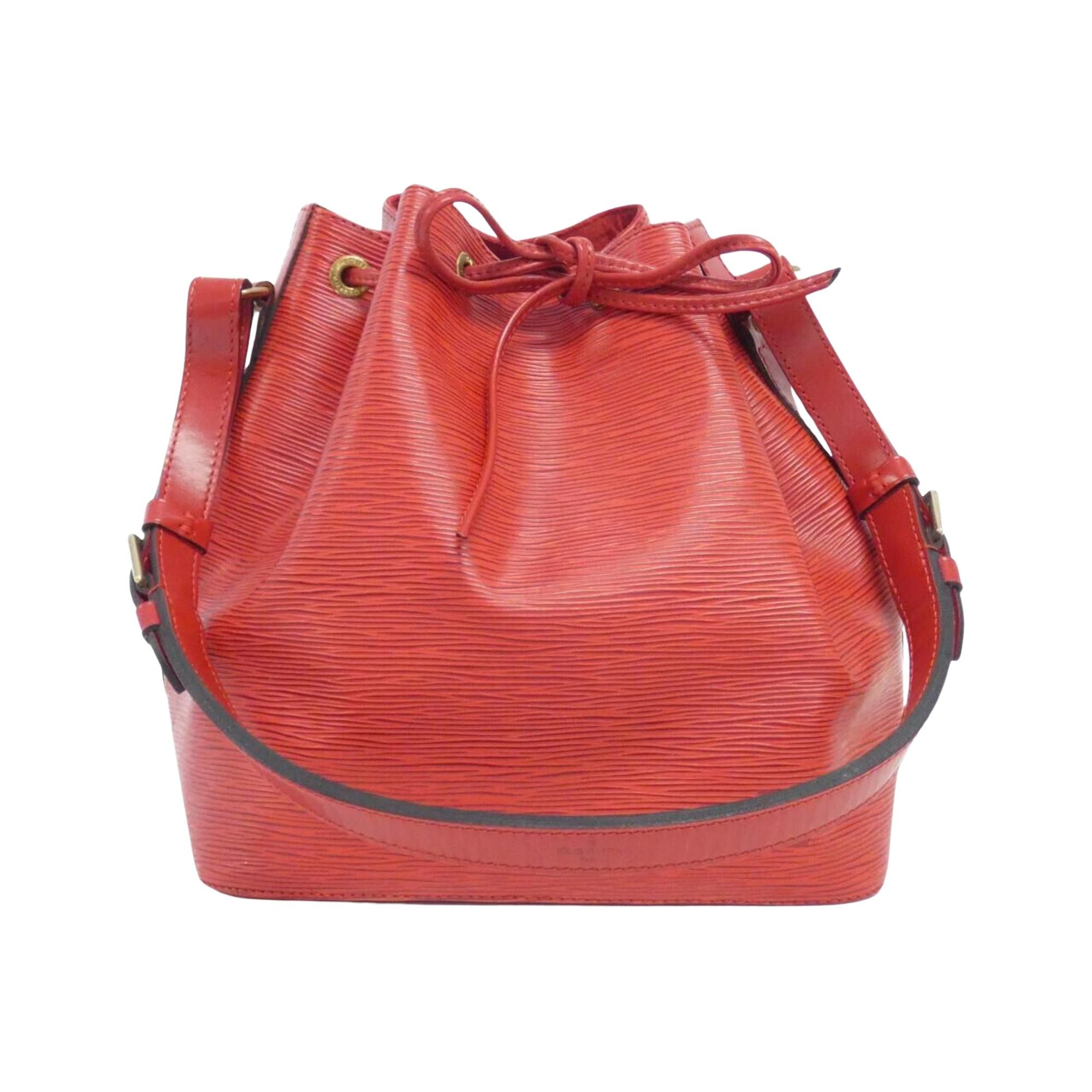 Louis Vuitton Louis Vuitton Petit Noé shoulder Size ONE SIZE - 1 Thumbnail