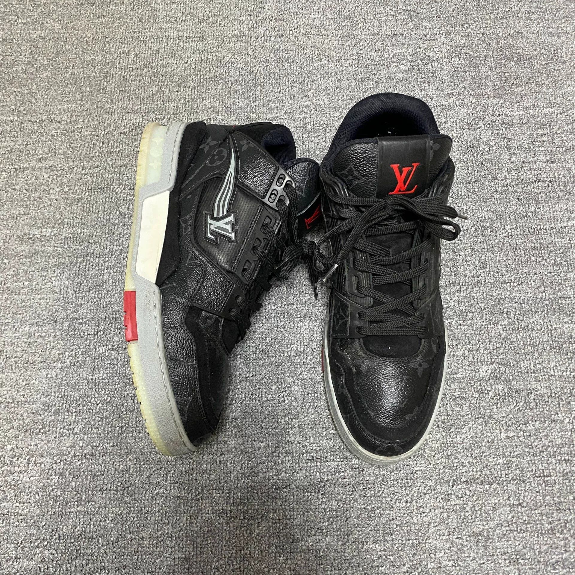LOUIS VUITTON LV Trainer Black Sneakers