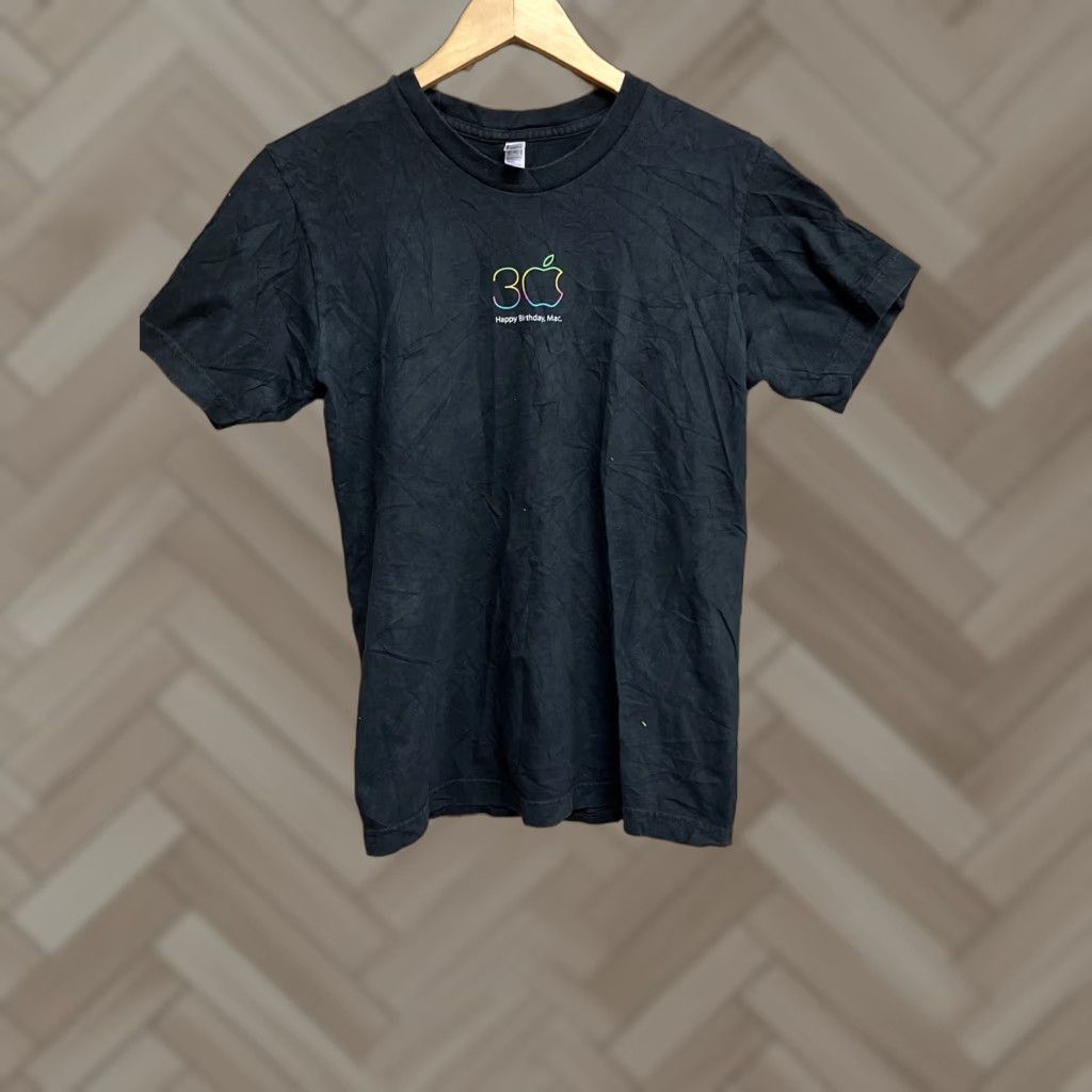 Apple Apple Tshirt Mens Small 2014 30th Anniversary Happy Birthday Mac Crew Neck Cotton Black Short Sleeve 2010s RARE Size US S / EU 44-46 / 1 - 1 Thumbnail