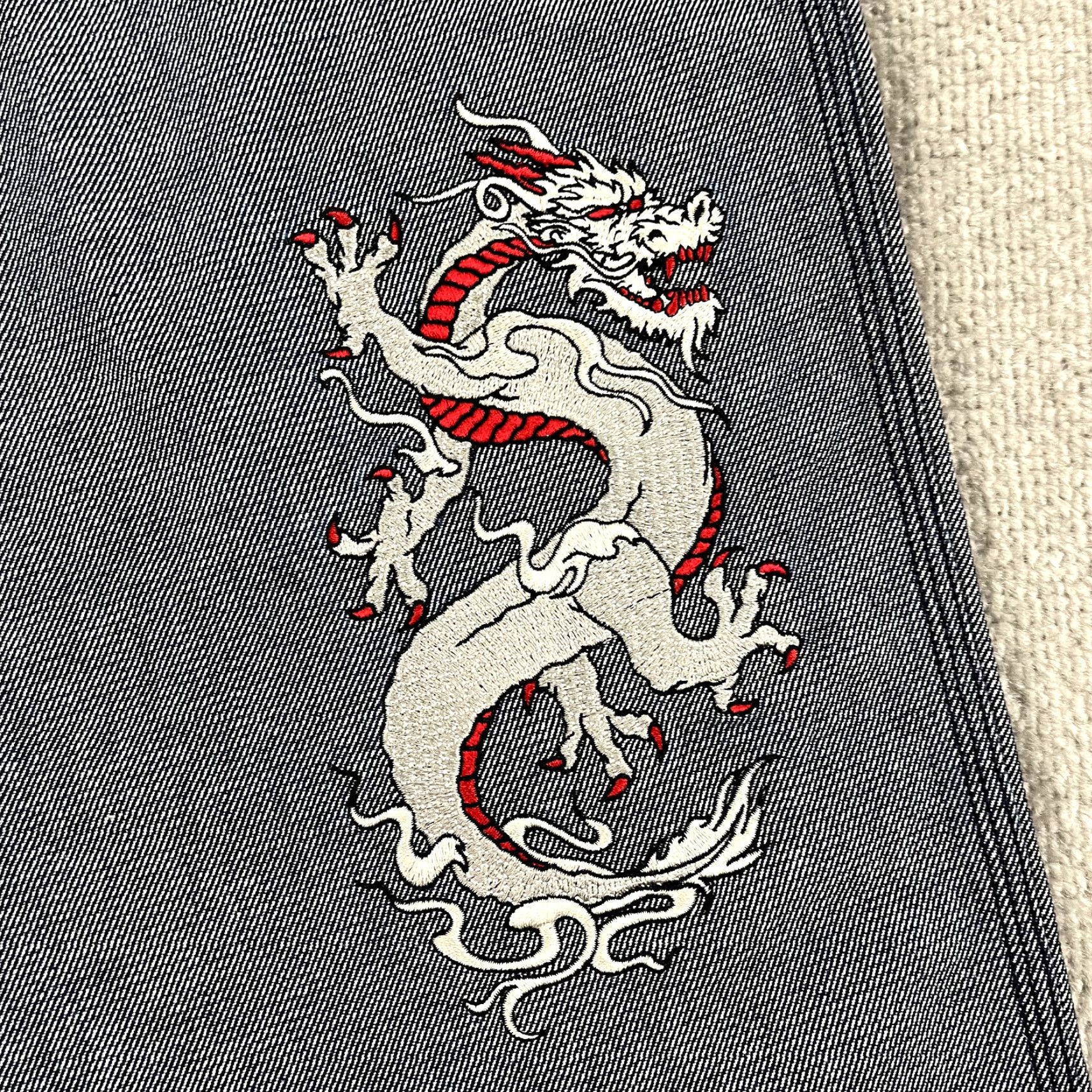 Vintage VINTAGE PACO Jeans Men’s 32x33 Denim Straight Fit Embroidered Dragon Tiger 90s Hip Hop Skater Blue Size US 32 / EU 48 - 5 Thumbnail