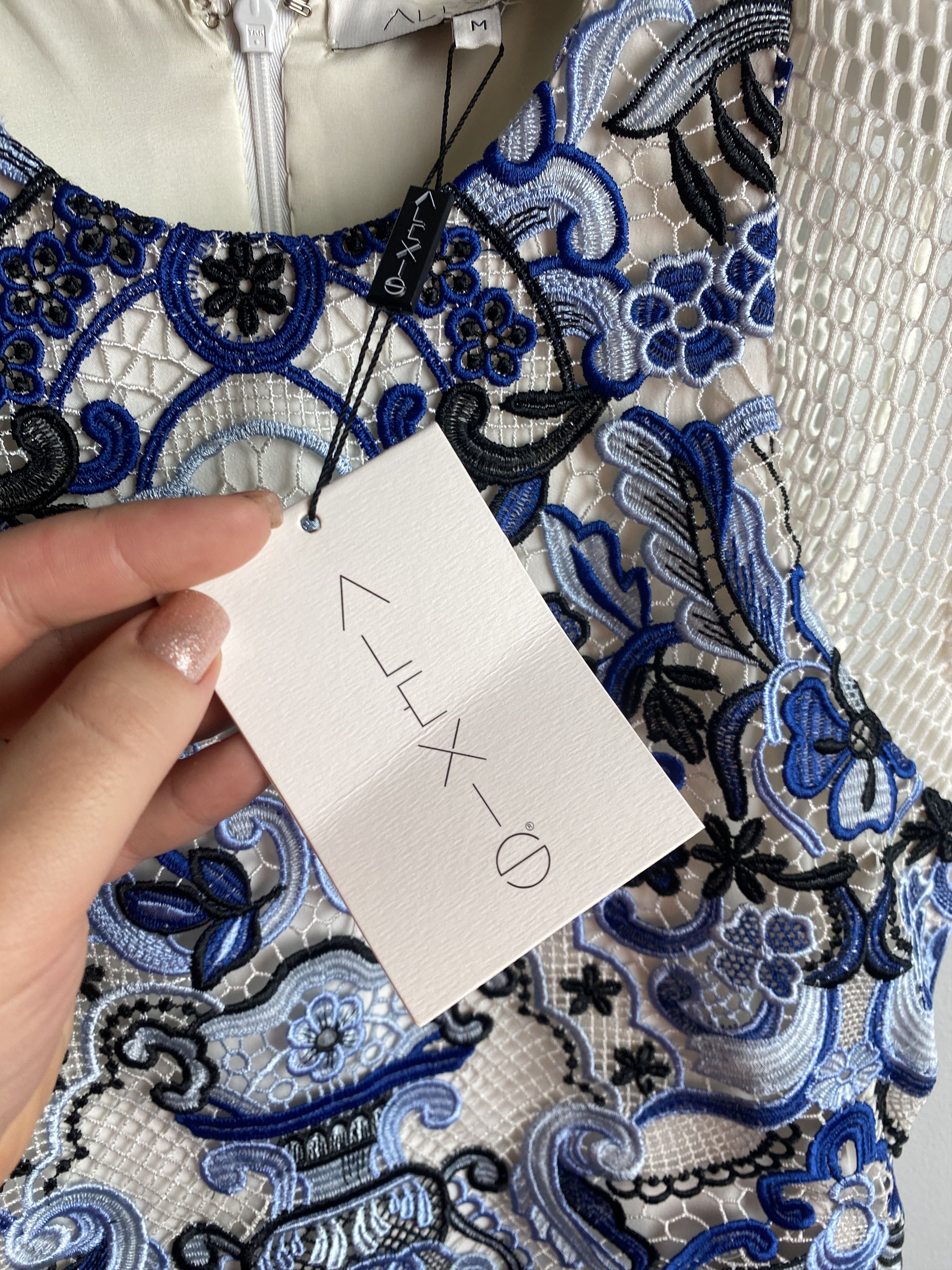 ALEXIS Alexis embroidered maxi dress net luxury Size M / US 6-8 / IT 42-44 - 5 Thumbnail