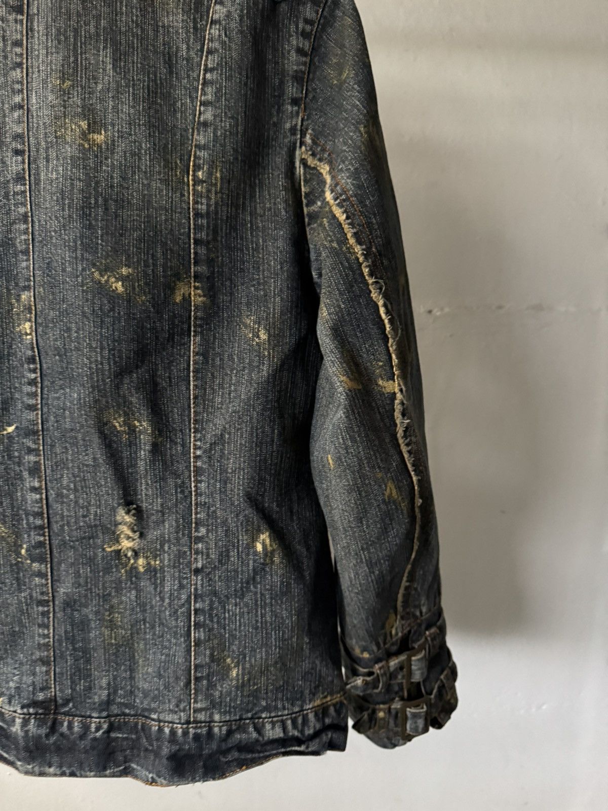 If Six Was Nine 2000s in the attic distressed studded bondage denim jacket Size US L / EU 52-54 / 3 - 13 Thumbnail