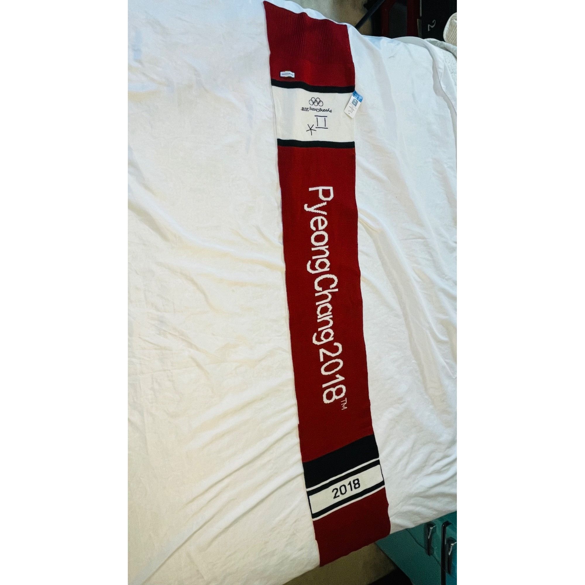 Other PyeongChang 2018 Official Red Olympic Winter Games Scarf Wor Size ONE SIZE - 4 Thumbnail