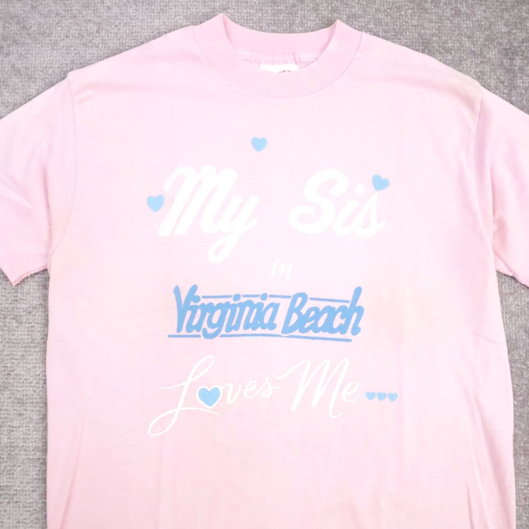 Pinko VINTAGE 80s Virginia Beach T-Shirt Cute Hearts Medium Pink Short Sleeve Size US M / EU 48-50 / 2 - 5 Thumbnail