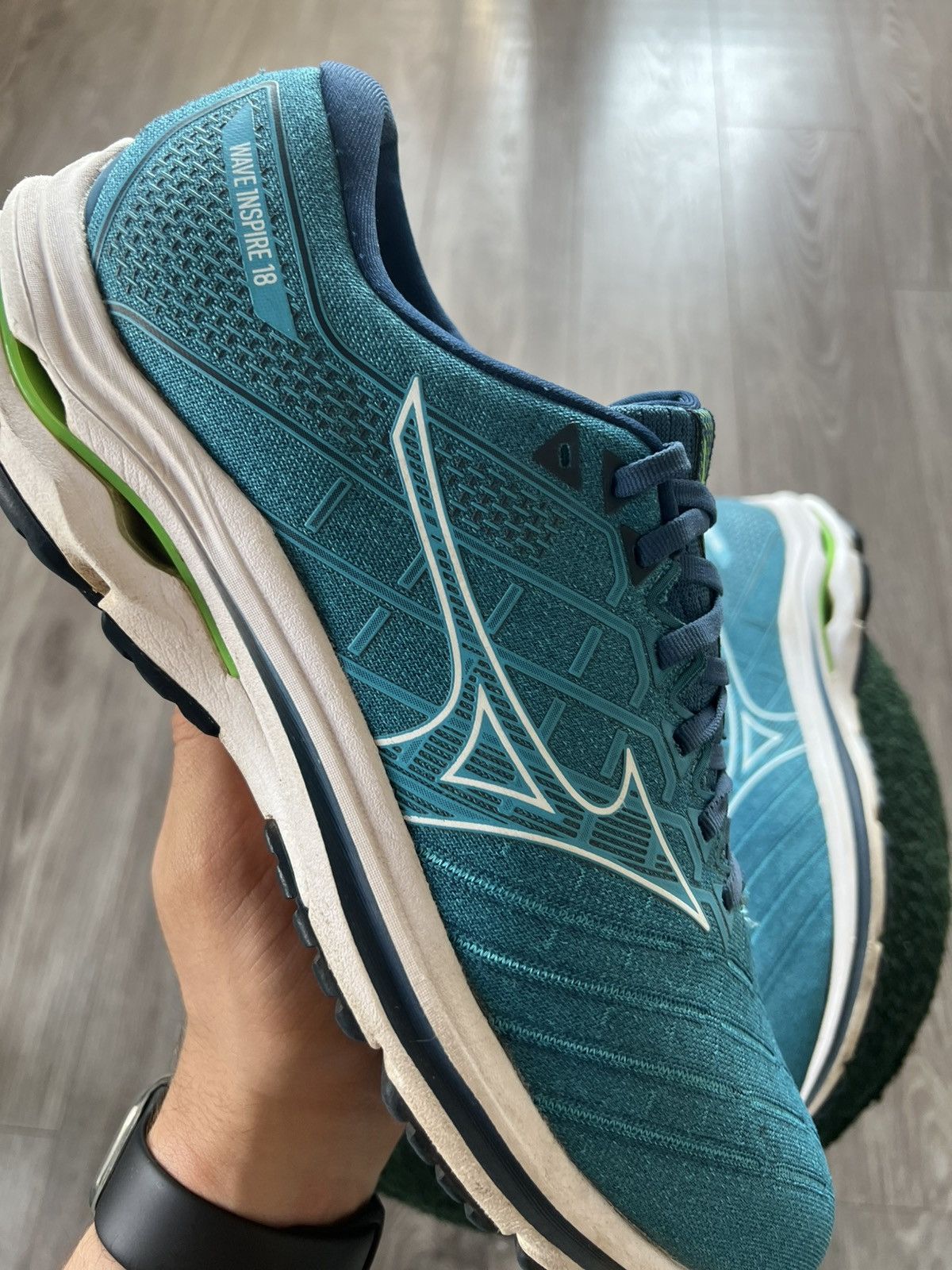 Designer × Mizuno ‼️Mizuno Wave Inspire 18 Athletic Soft Touch Shoes‼️ Size US 11 / EU 44 - 16 Thumbnail