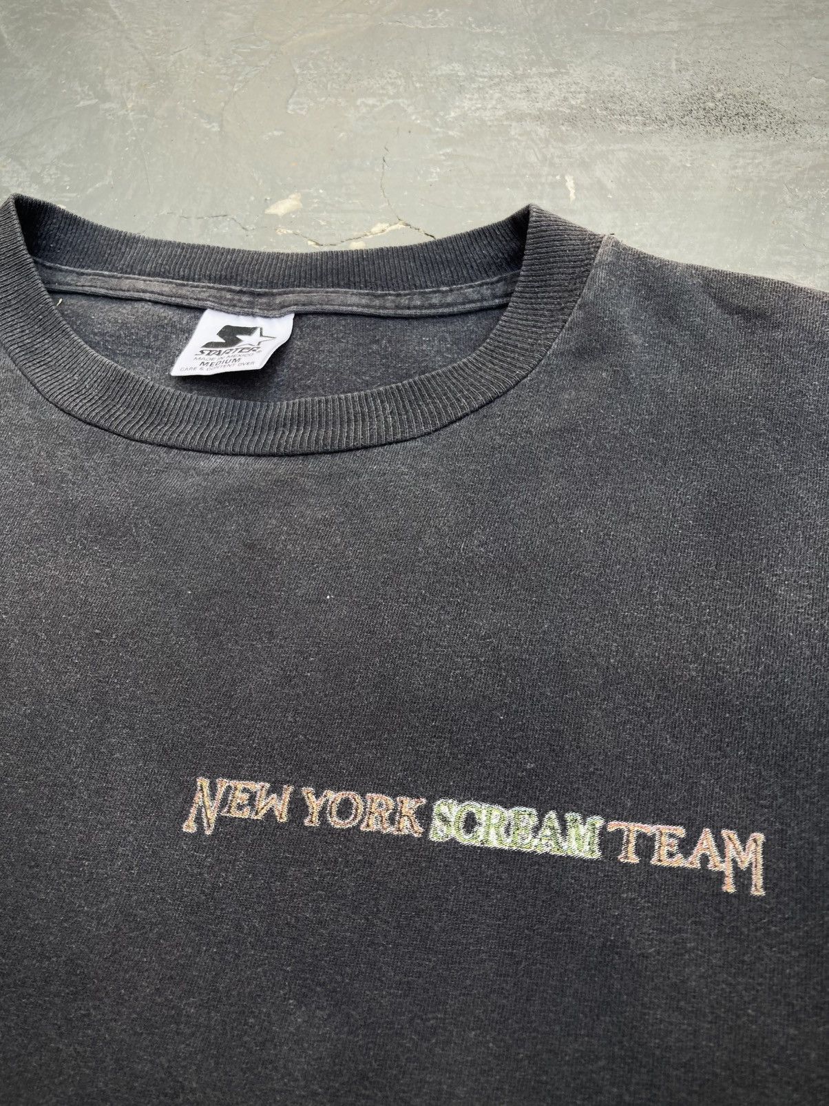 Band Tees × Starter × Vintage Vintage 99’ Madison Square Garden Scream Park Size US M / EU 48-50 / 2 - 6 Thumbnail