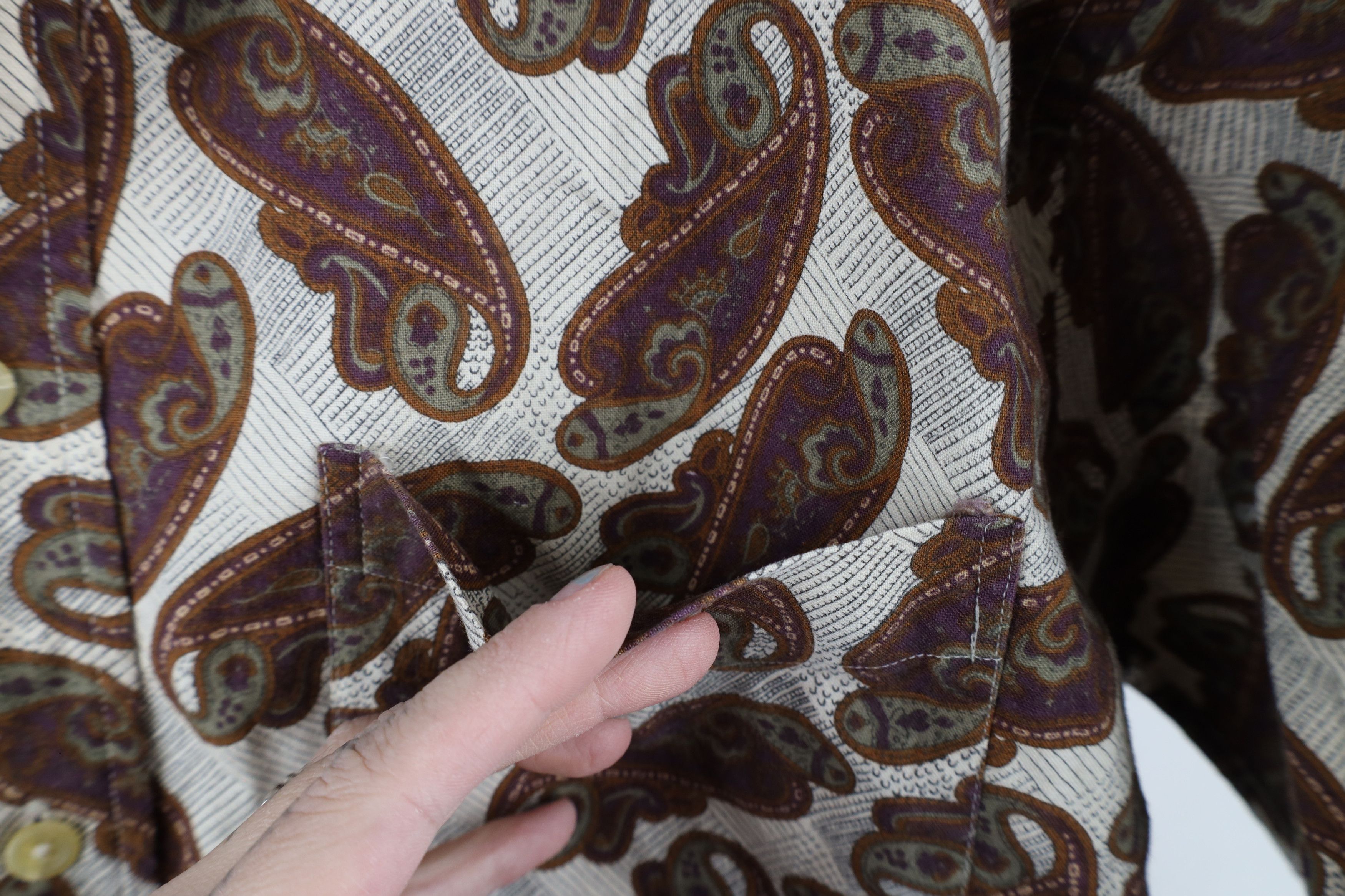 Vintage Vintage 90s Streetwear Over Print Collared Button Down Shirt Size US M / EU 48-50 / 2 - 5 Thumbnail