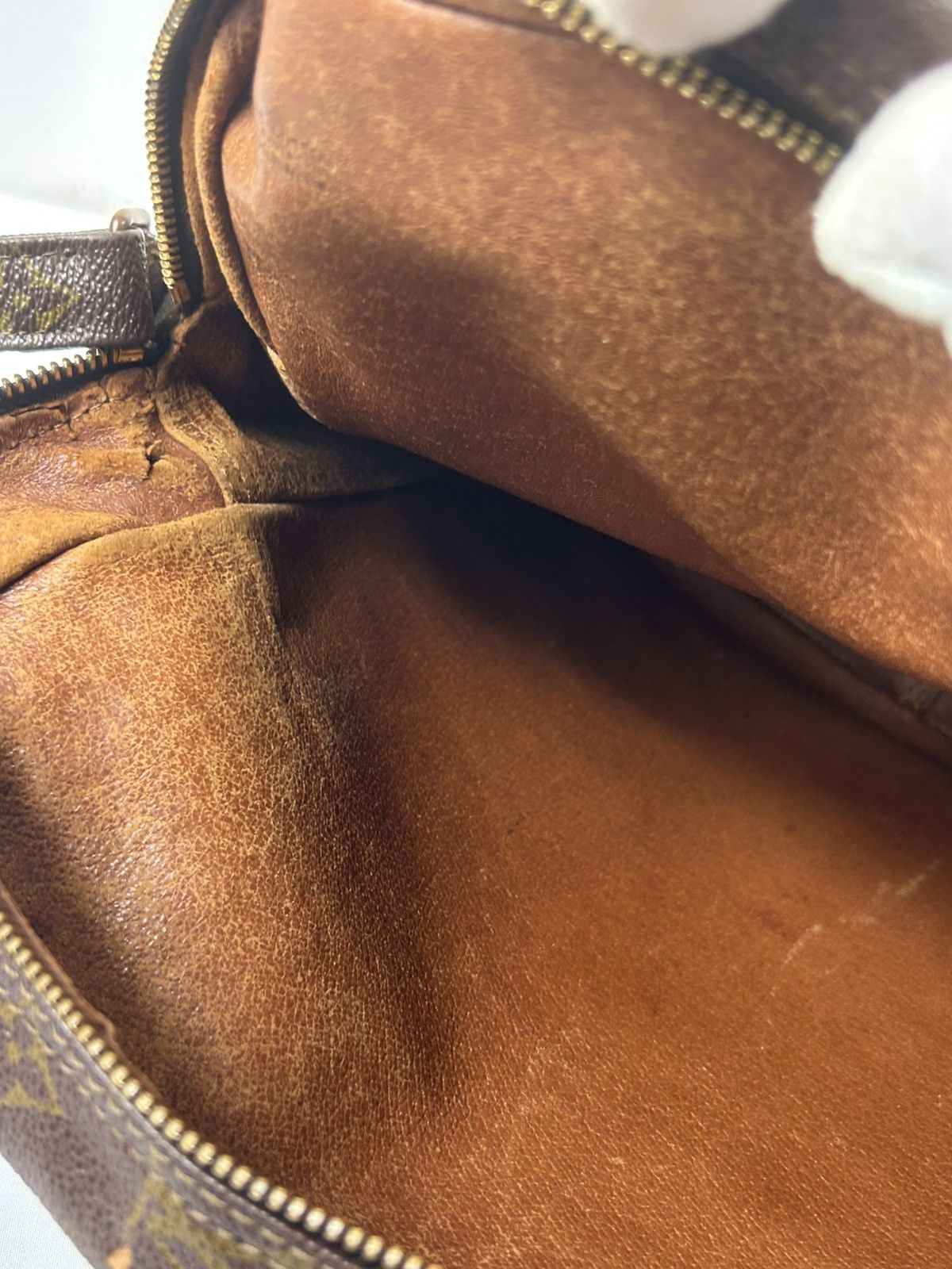 Louis Vuitton Louis Vuitton Monogram Crossbody Bag Size ONE SIZE - 10 Thumbnail
