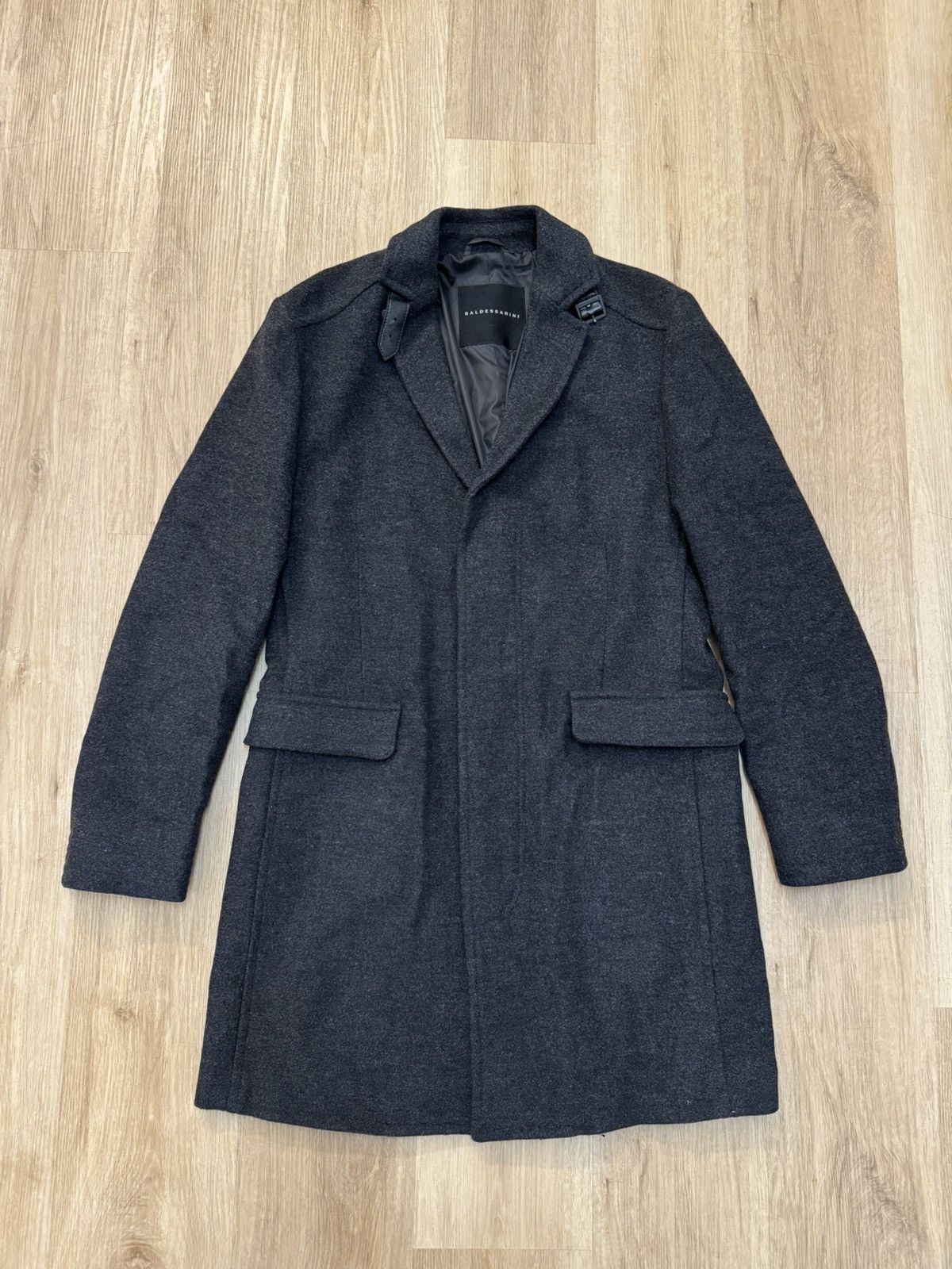 Baldessarini Baldessarini BS-2024 Wool Coat size 50 M Size US M / EU 48-50 / 2 - 1 Thumbnail