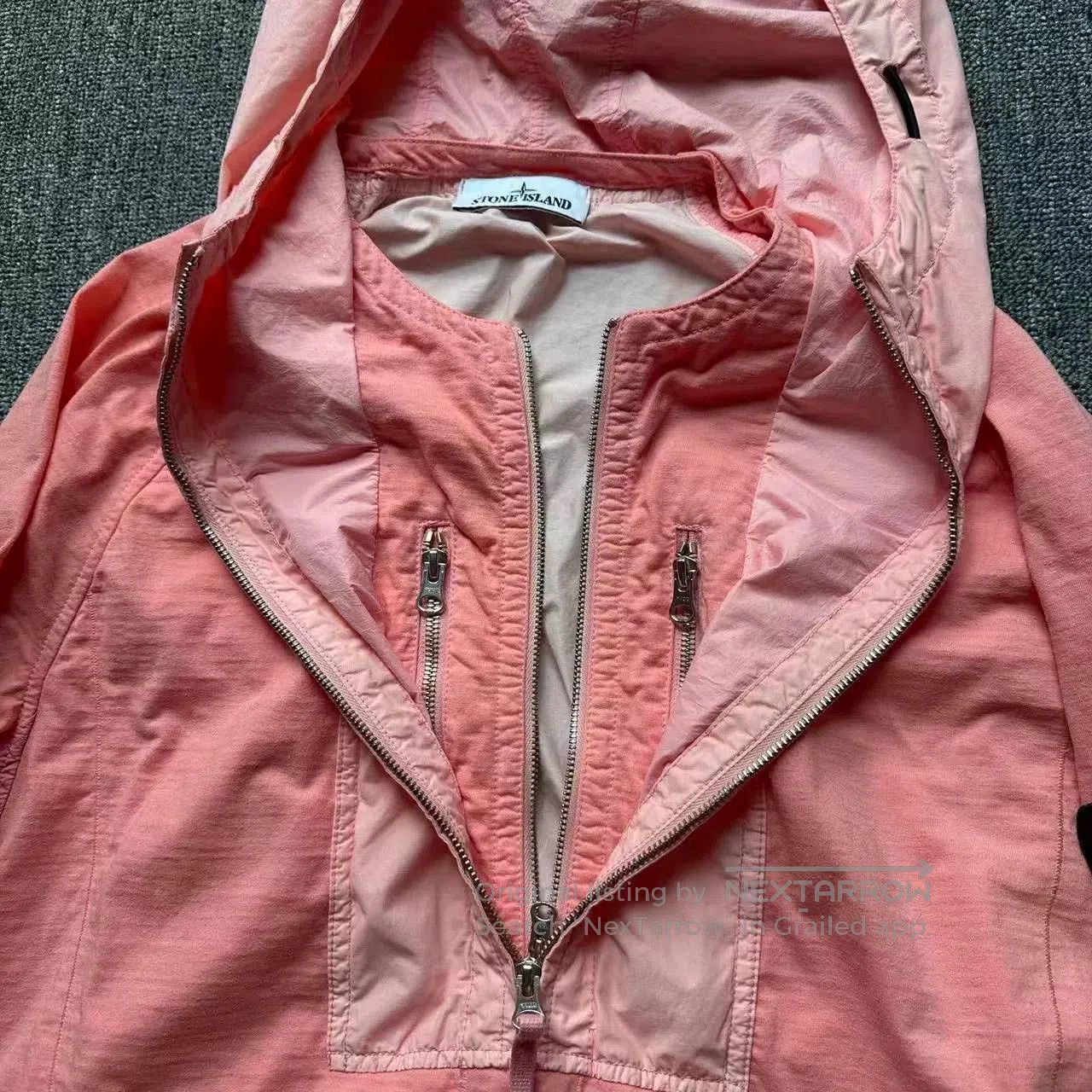 Stone Island stone island half-zip jacket in light pink. Size US L / EU 52-54 / 3 - 3 Thumbnail