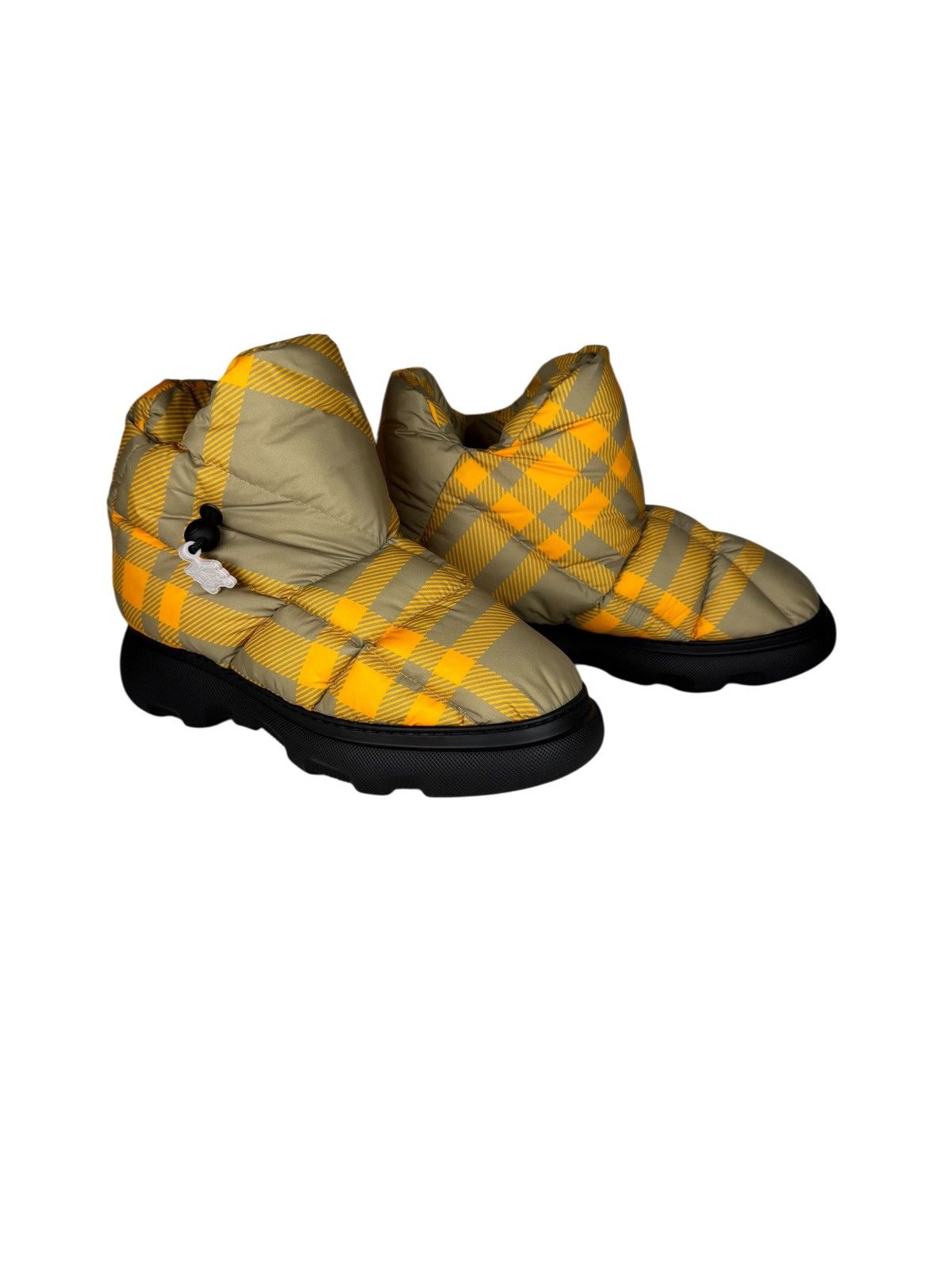 Burberry Burberry Pillow Boots in Hunter Check Size US 9 / EU 42 - 2 Thumbnail