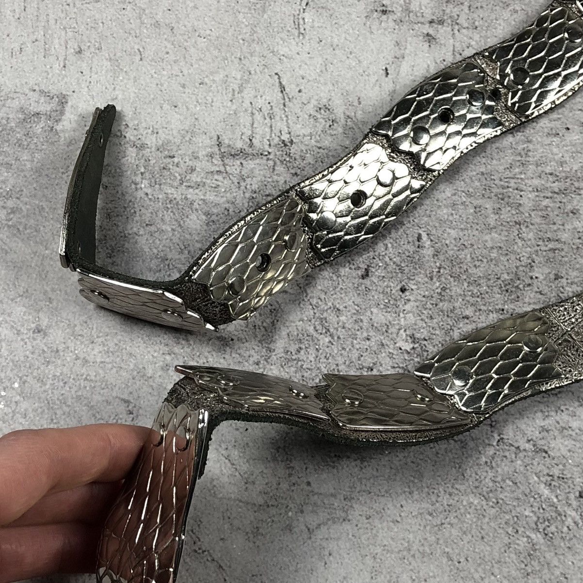 Vintage Y2K Vintage Silver Chrome Python Snake Buckle Leather Belt Size ONE SIZE - 16 Thumbnail
