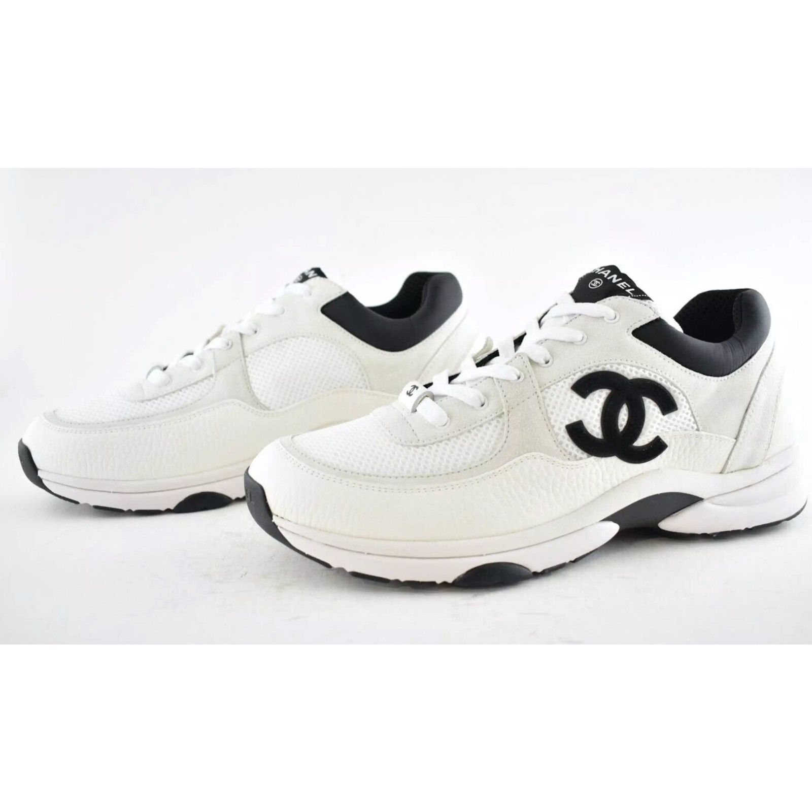 Chanel Chanel Leather CC Logo Low Top Lace Up Trainer Sneaker 44 11 Size US 11 / EU 44 - 9 Thumbnail