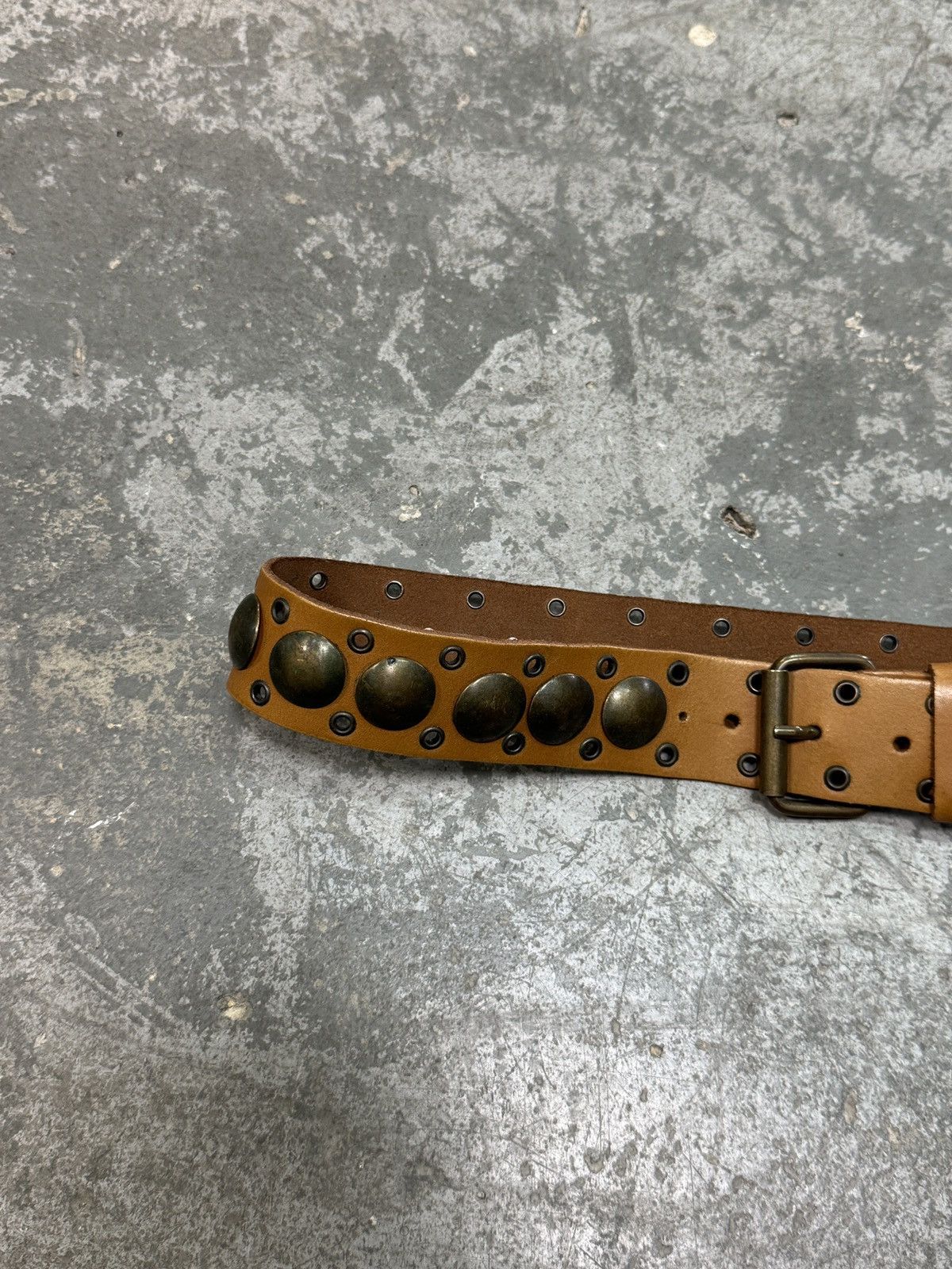 Vintage Vintage Real Leather Belts With Studs Size ONE SIZE - 4 Thumbnail
