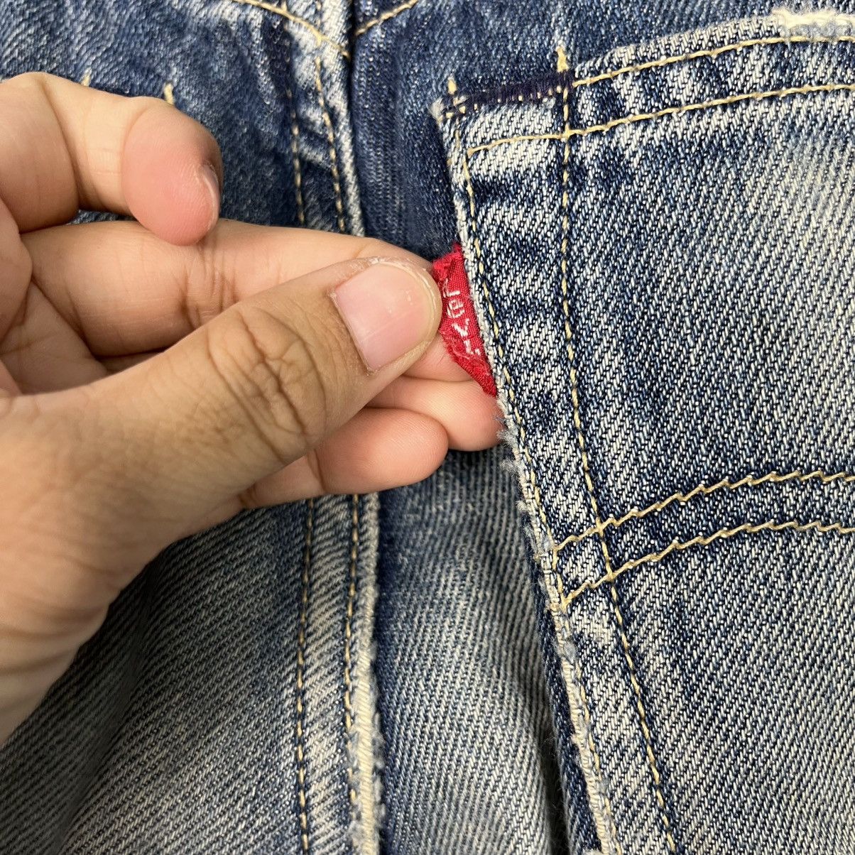 Levi's Vintage Levis Distressed Denim Jeans Size US 32 / EU 48 - 17 Thumbnail