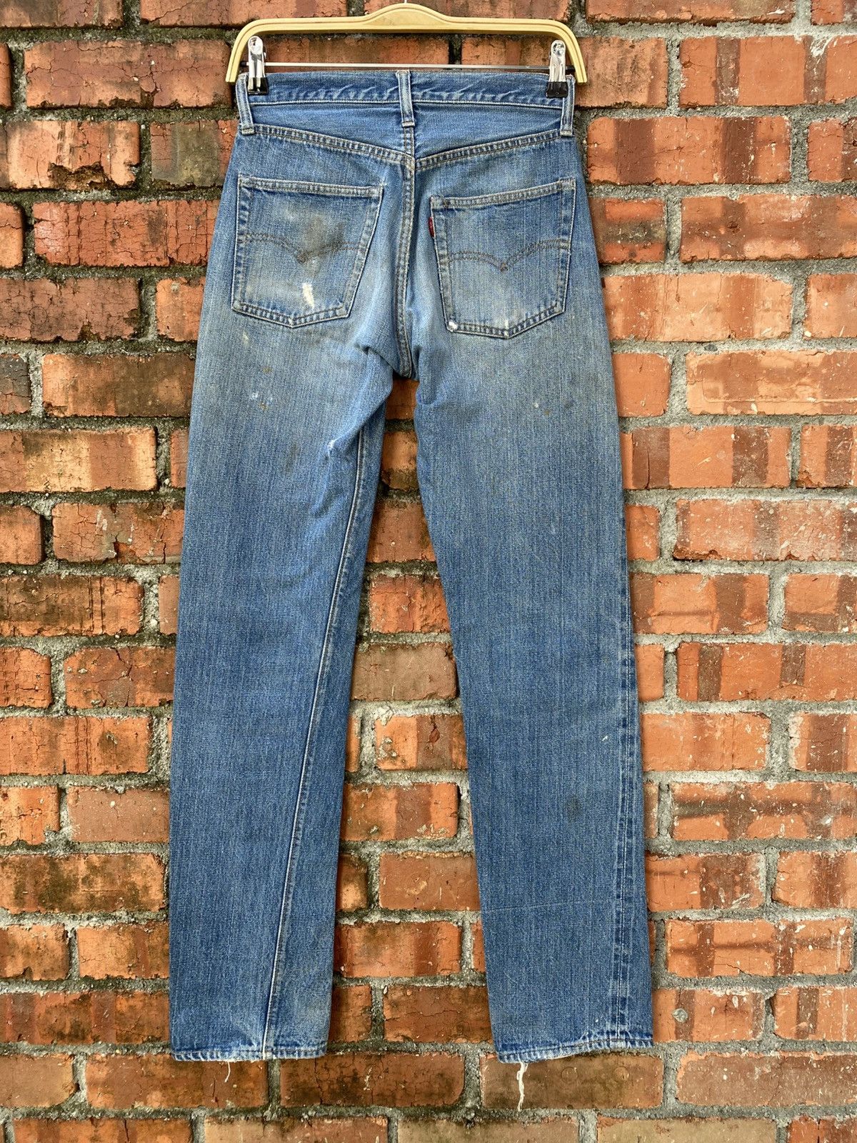 Levi's × Levi's Vintage Clothing × Vintage W28x33 vintage levi's 501 redline 60s big E distressed Size US 28 / EU 44 - 2 Thumbnail