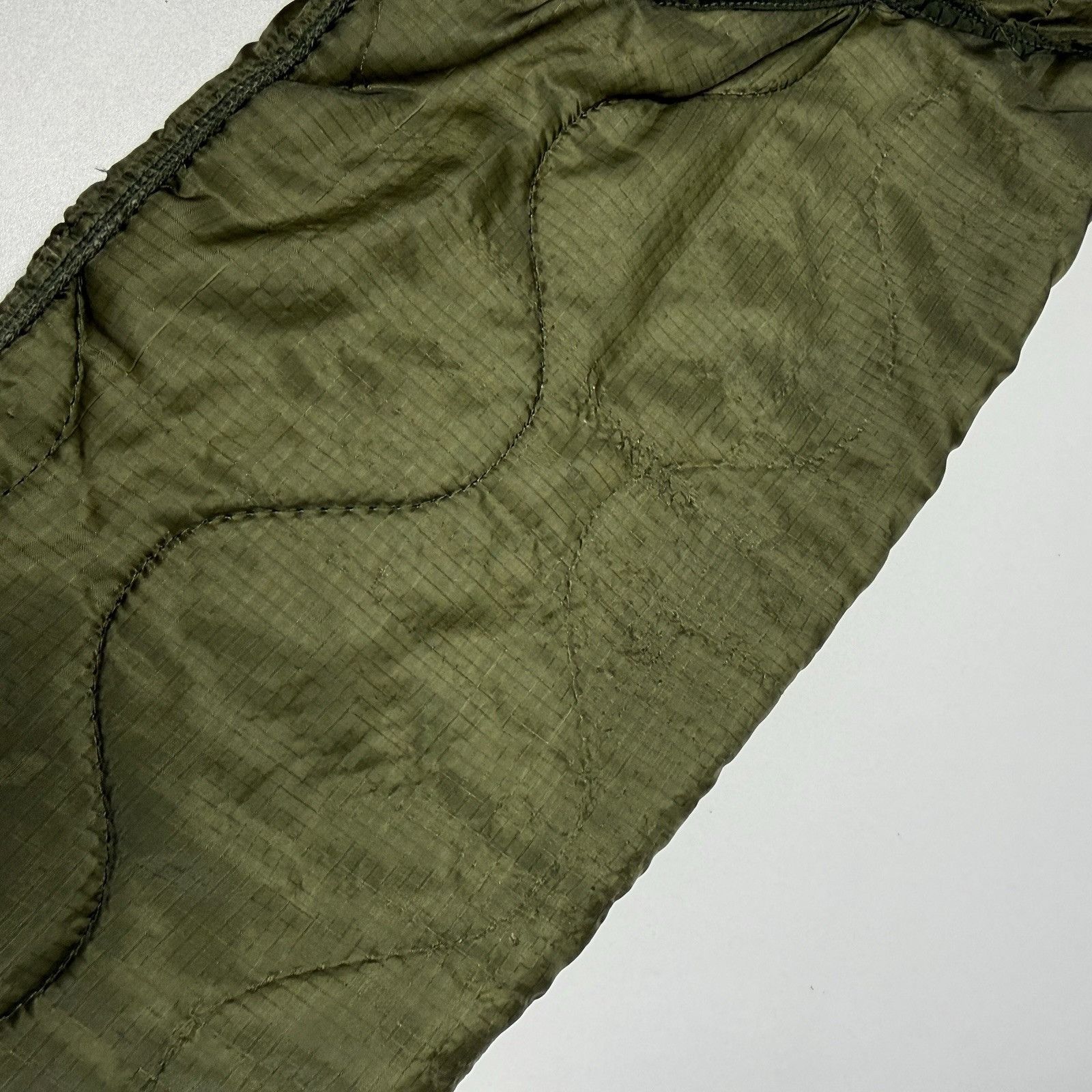Vintage Vintage US Military Cold Weather Liner Mens Medium Green Qui Size US M / EU 48-50 / 2 - 5 Thumbnail