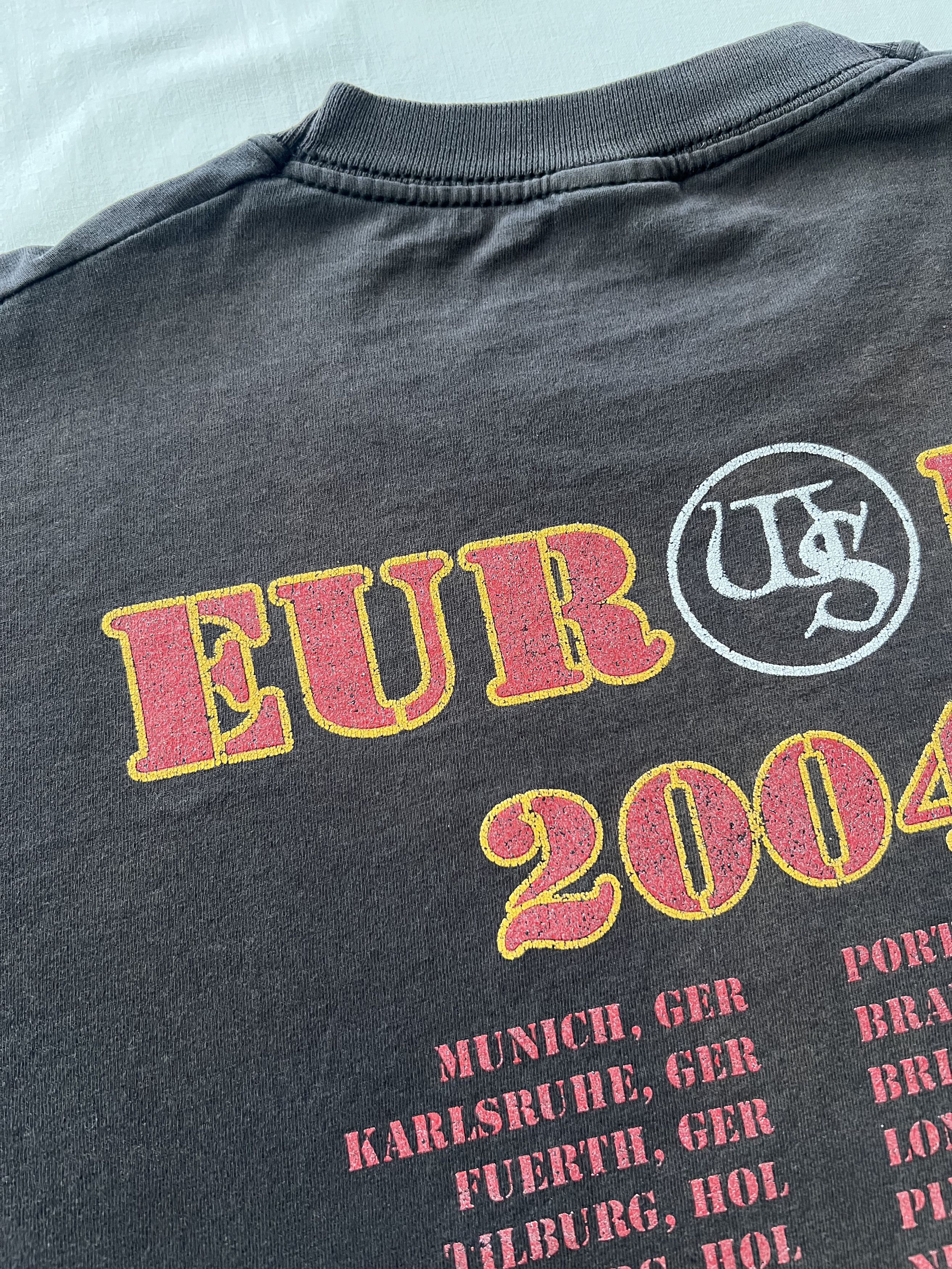 Band Tees Vintage 2004 Whitesnake European Tour Faded Black Tee Size US L / EU 52-54 / 3 - 13 Thumbnail