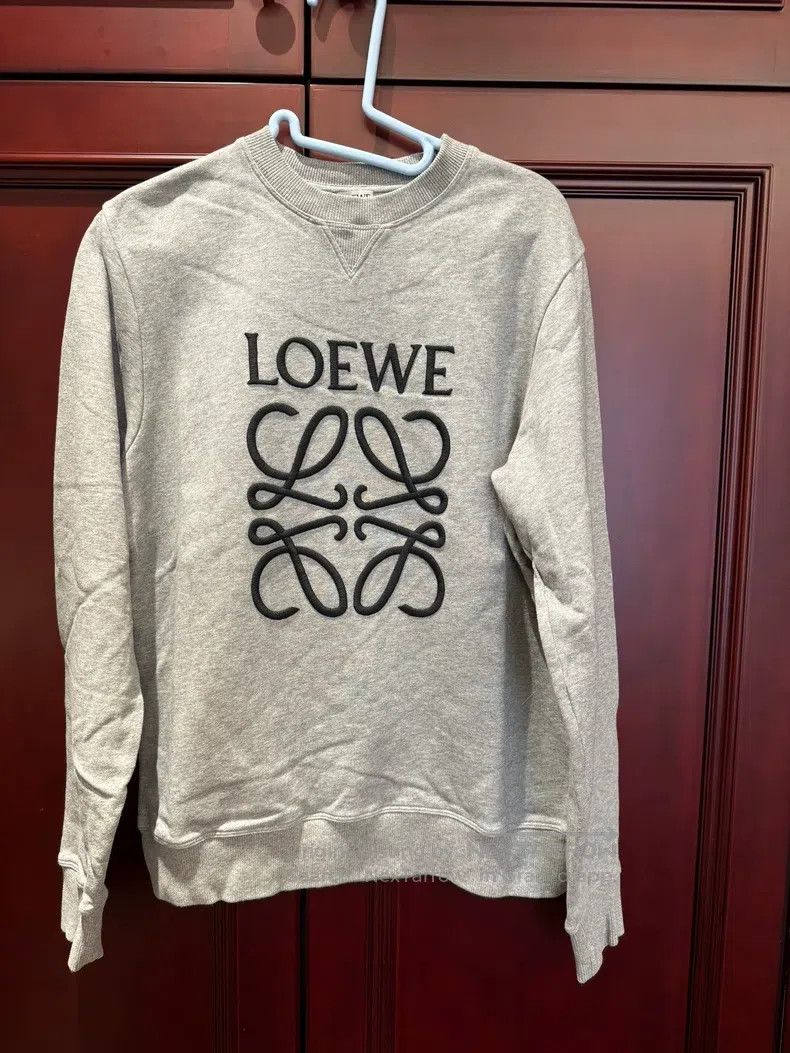 Loewe Loewe Round Neck Gray Embroidered Sweatshirt Size M / US 6-8 / IT 42-44 - 1 Thumbnail