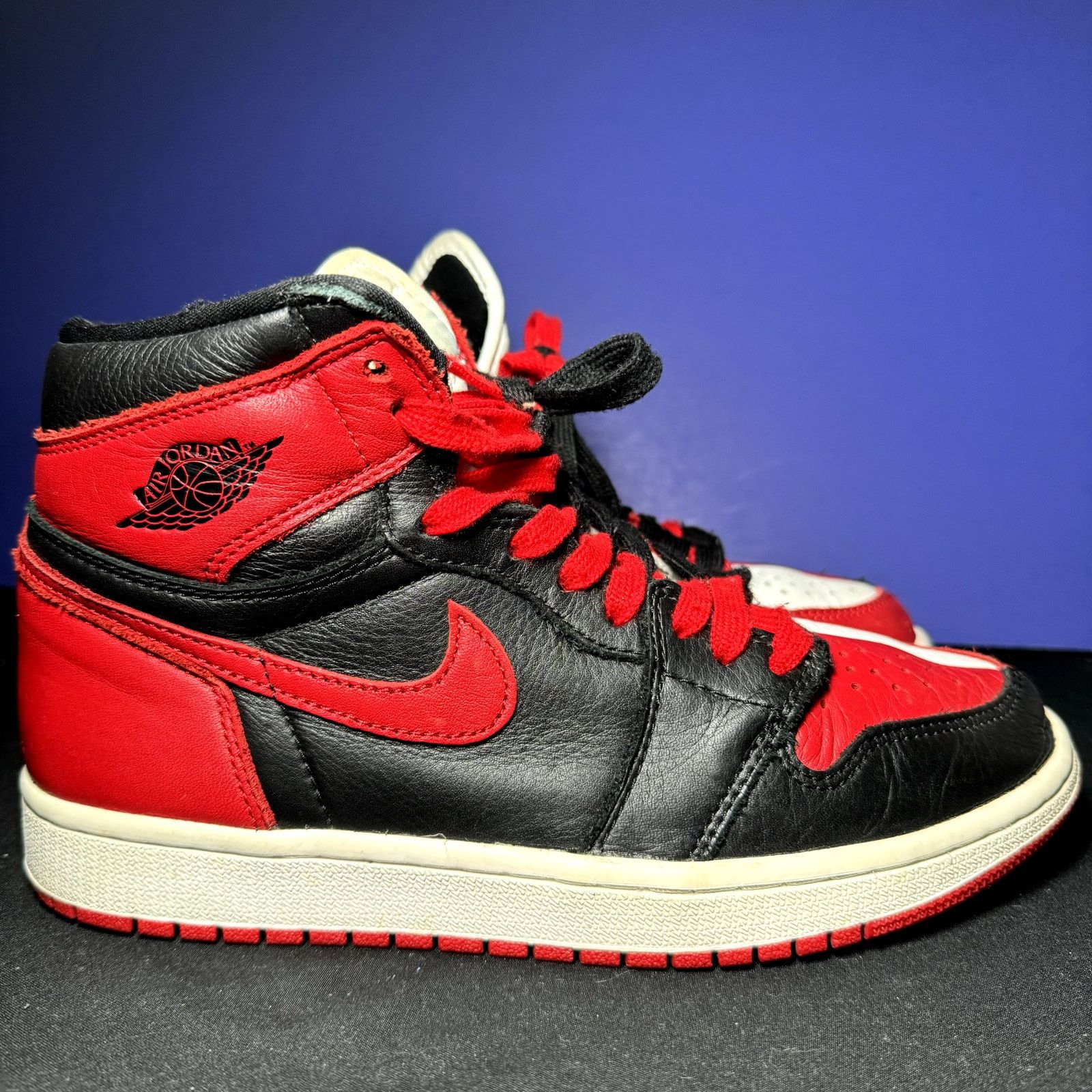 Jordan Brand × Nike Size 6.5 - Air Jordan 1 Retro High OG NRG Homage to Home Size US 6.5 / EU 39-40 - 1 Thumbnail