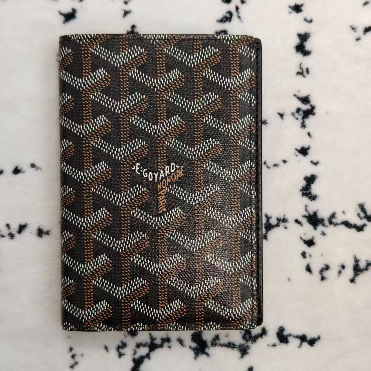 Goyard Goyard Passport Holder Wallet Card Case Size ONE SIZE - 1 Thumbnail
